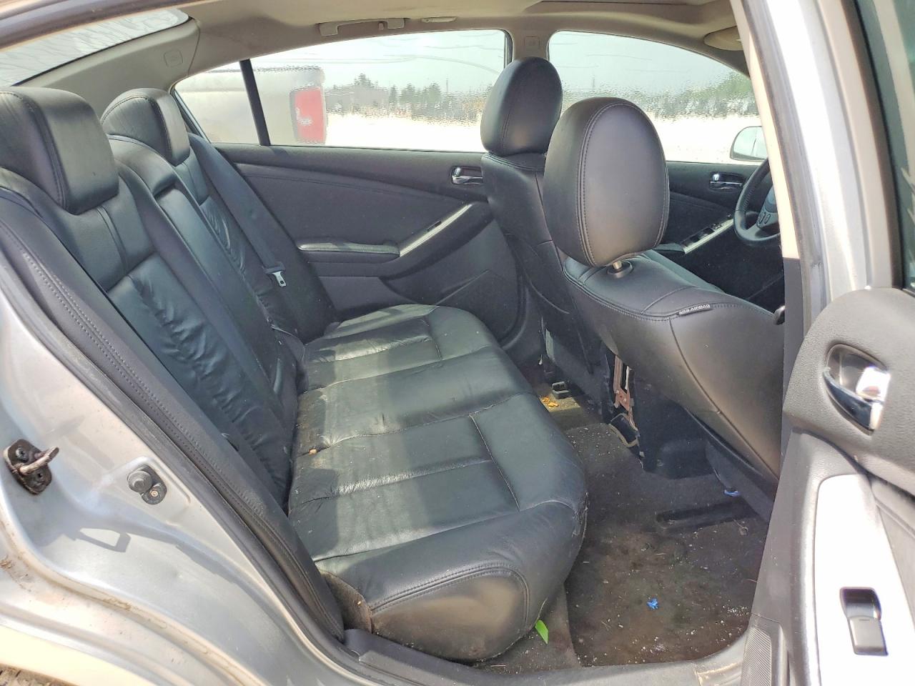 2010 Nissan Altima 4d Silver vin: 1N4AL2AP4AN553442