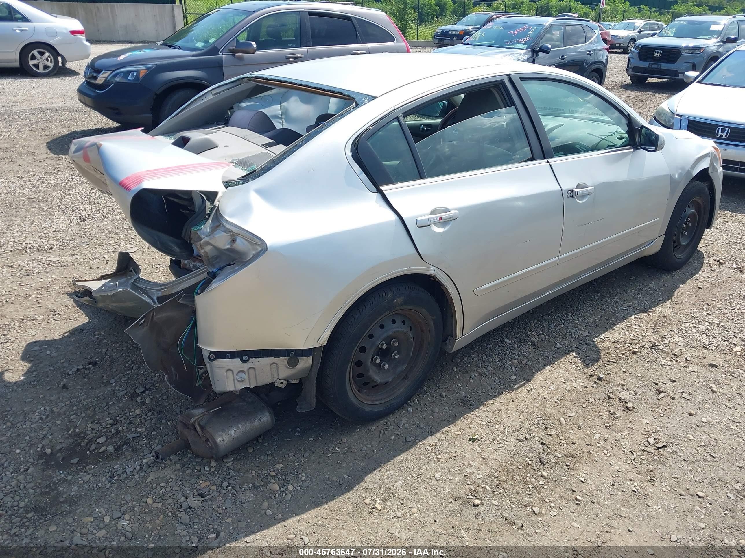 2010 Nissan Altima 2.5 S Серебряный vin: 1N4AL2AP4AN554820