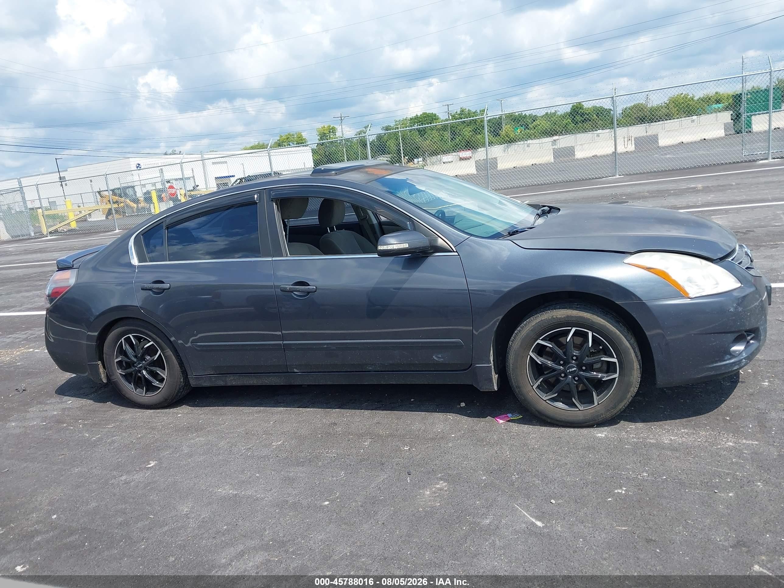 2011 Nissan Altima 2.5 S Gray vin: 1N4AL2AP4BC138456