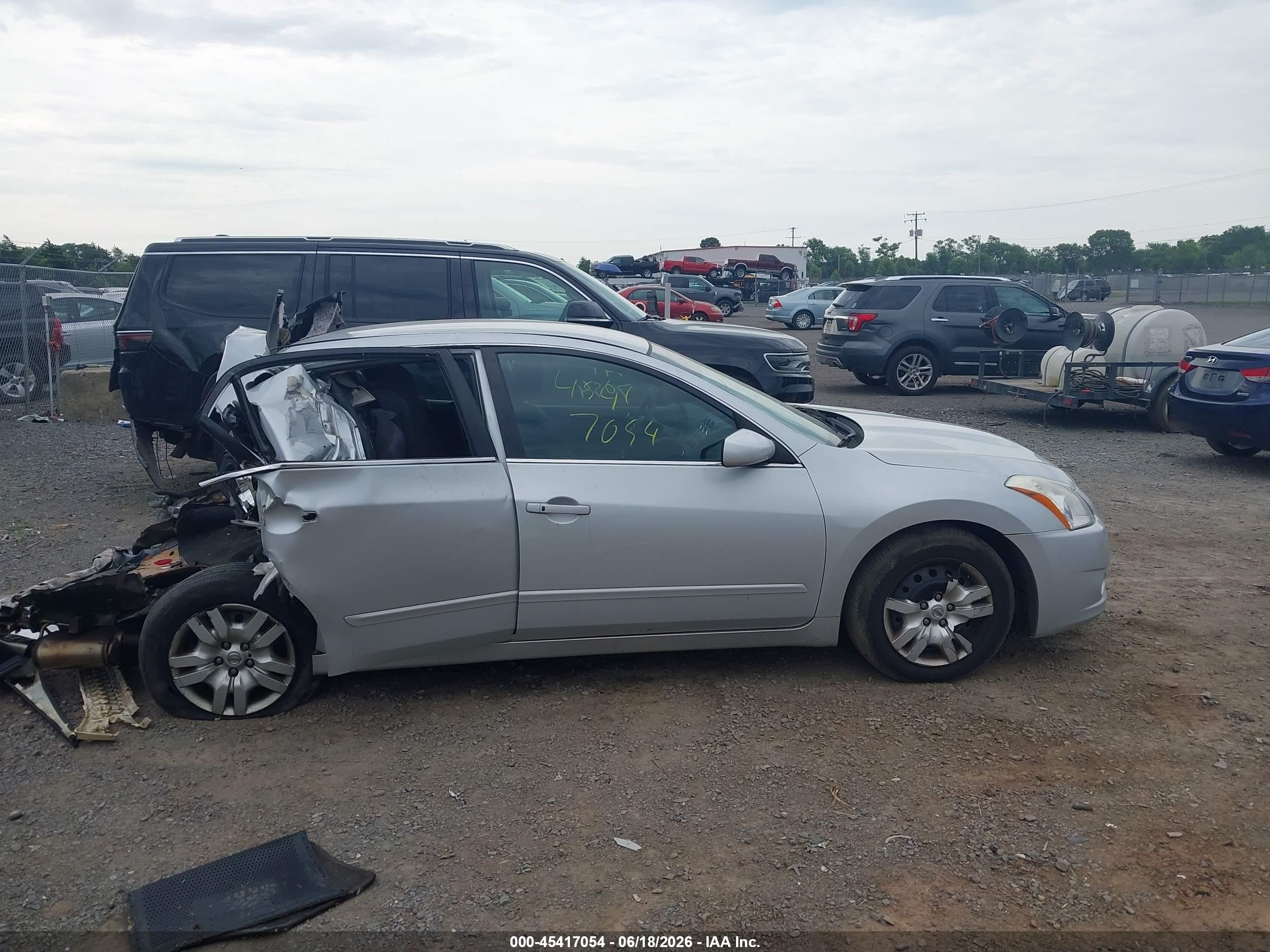2011 Nissan Altima 2.5 S Silver vin: 1N4AL2AP4BC151711