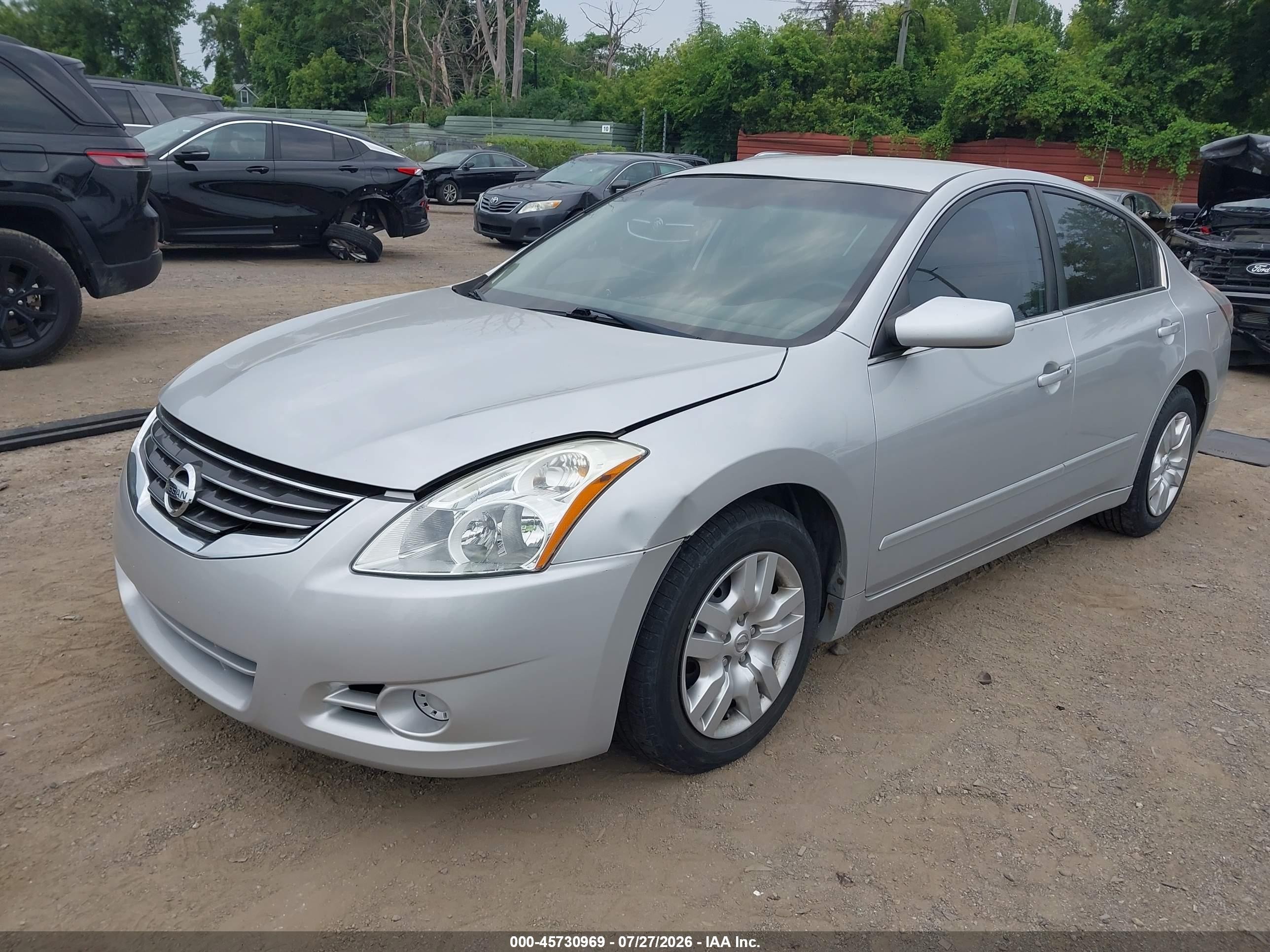 2011 Nissan Altima 2.5 S Серебряный vin: 1N4AL2AP4BC163986