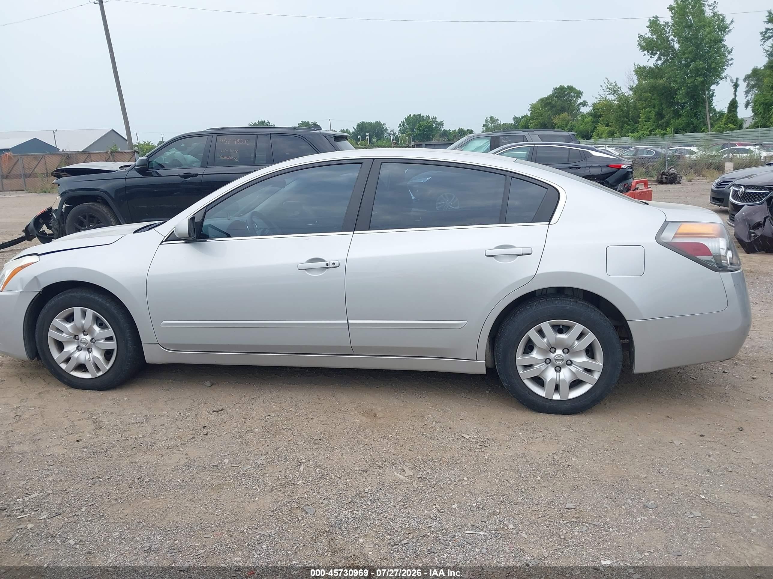 2011 Nissan Altima 2.5 S Серебряный vin: 1N4AL2AP4BC163986