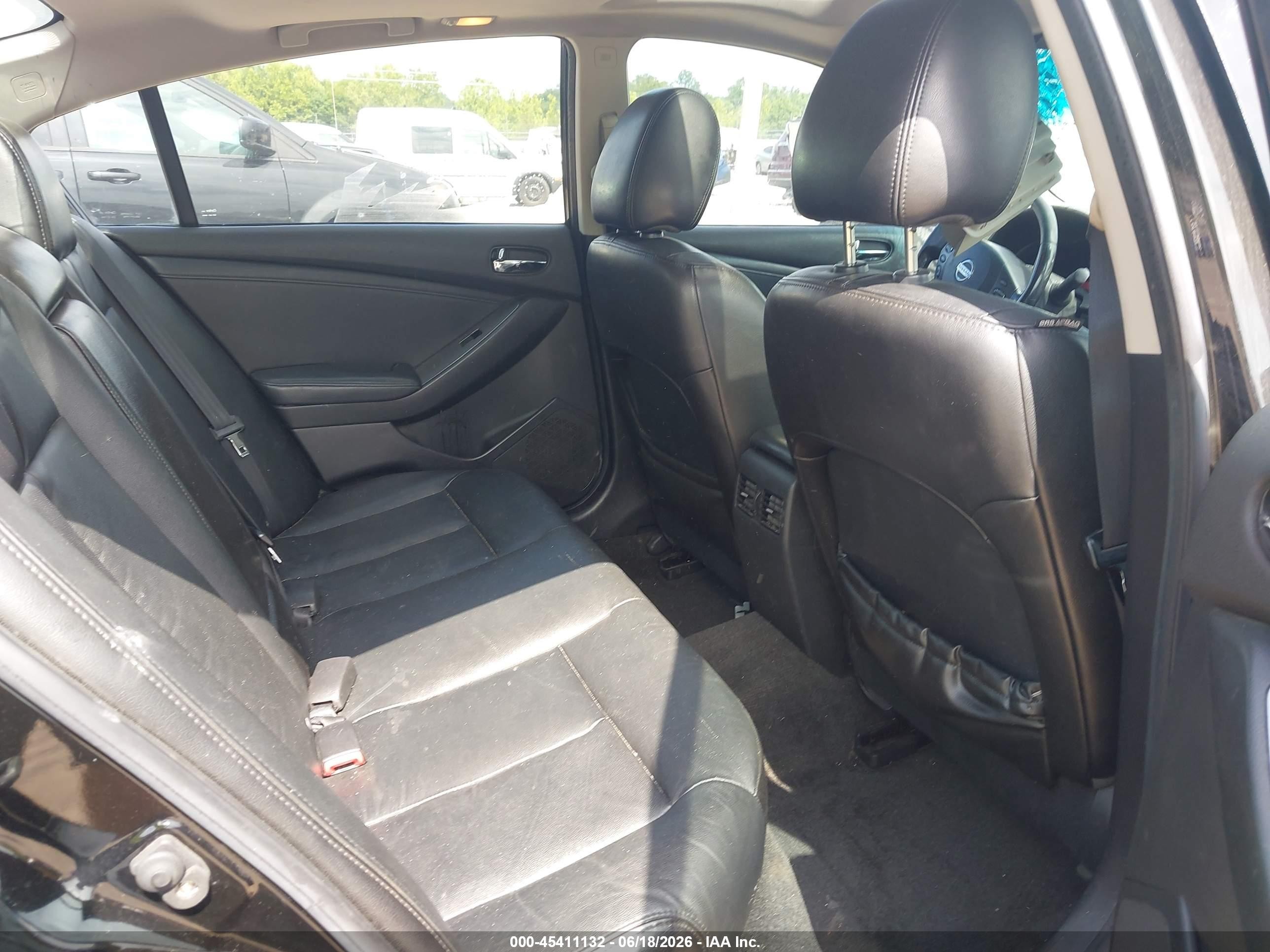 2011 Nissan Altima 2.5 S Black vin: 1N4AL2AP4BC174373