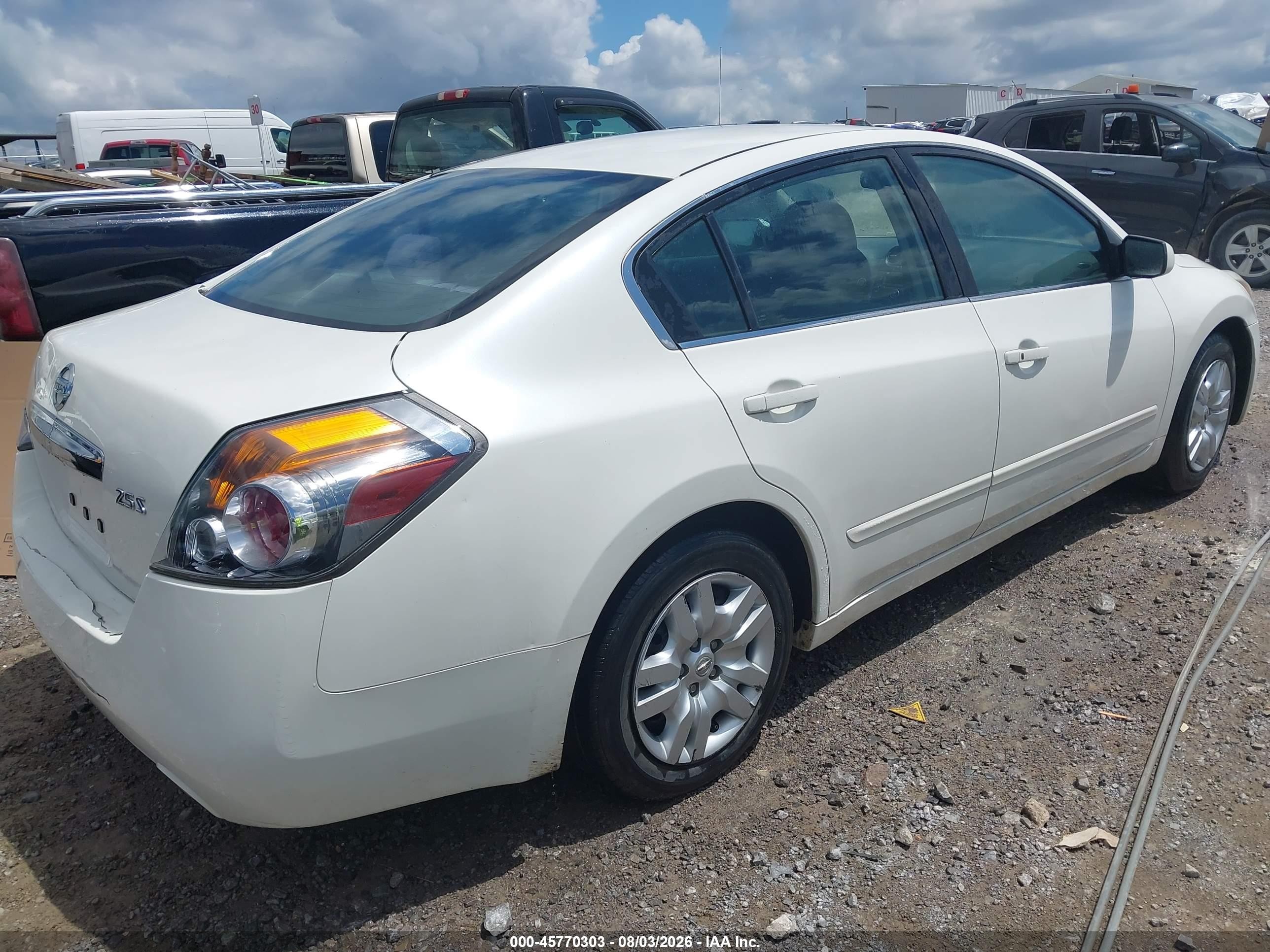 2011 Nissan Altima 2.5 S White vin: 1N4AL2AP4BC182201