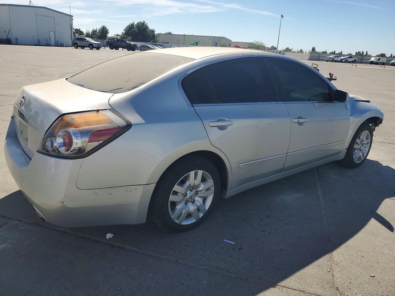 2011 Nissan Altima 2.5 Silver vin: 1N4AL2AP4BN402246