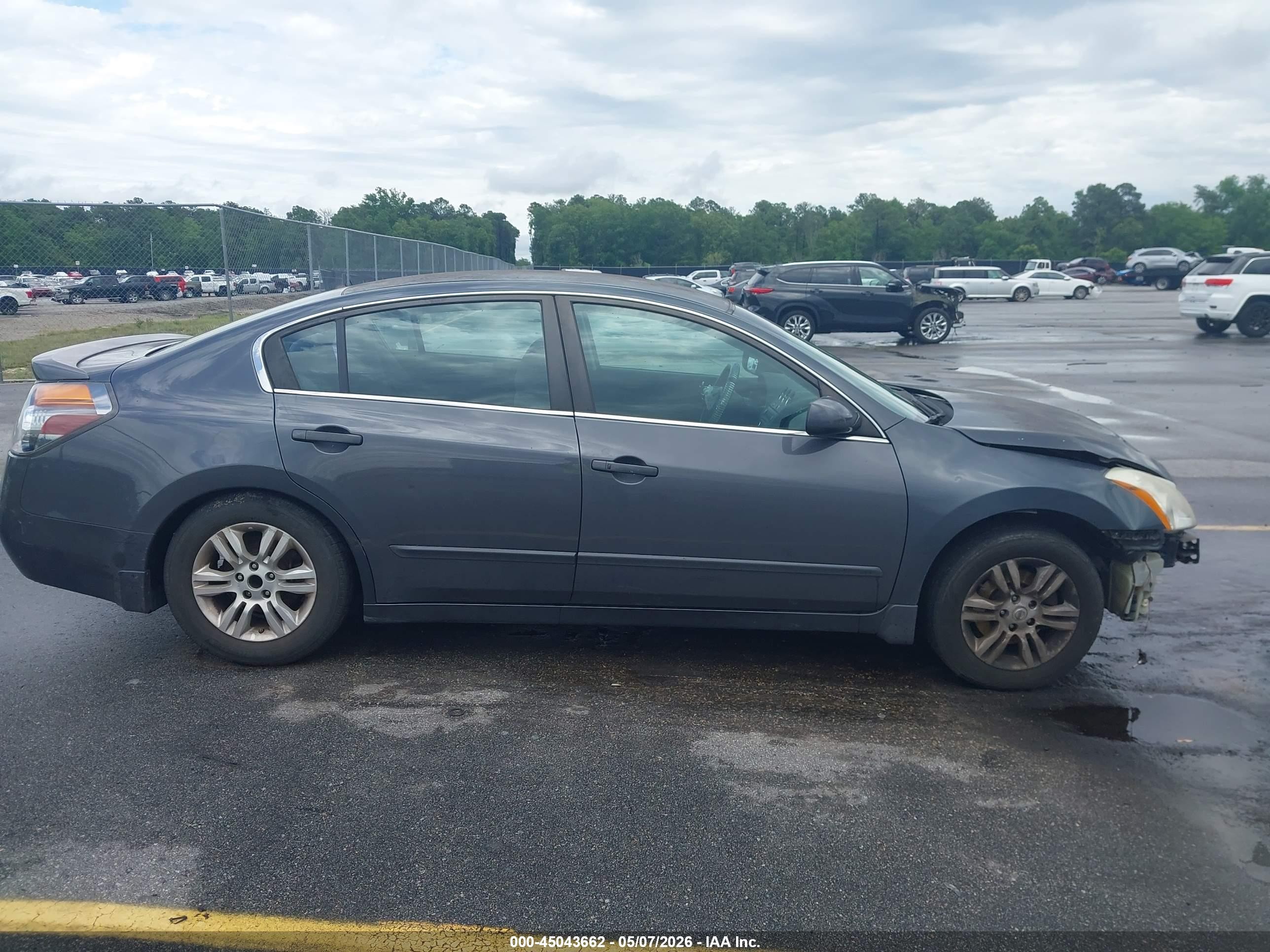 2011 Nissan Altima 2.5 S Gray vin: 1N4AL2AP4BN404188