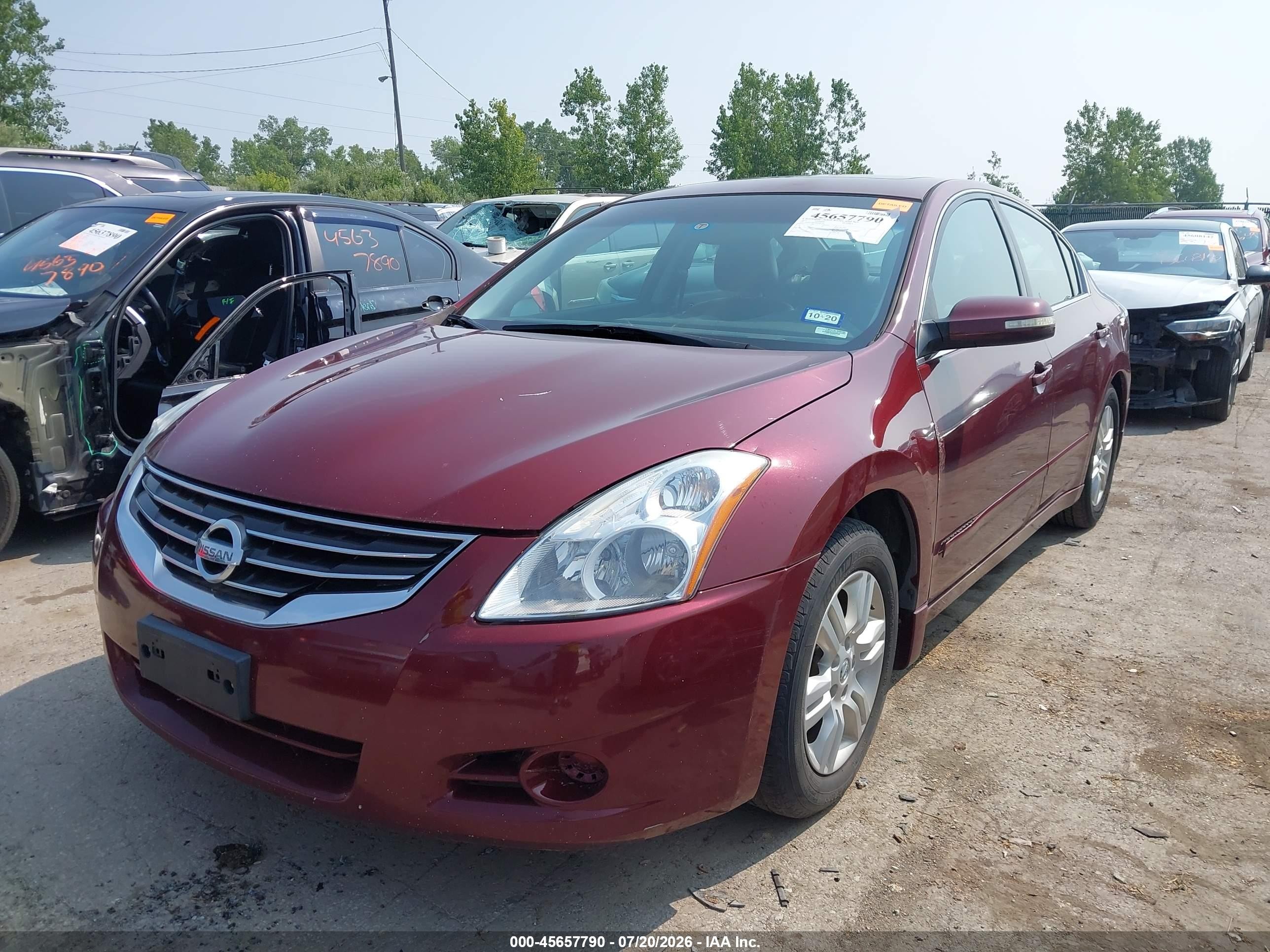 2011 Nissan Altima 2.5 S Burgundy vin: 1N4AL2AP4BN406703