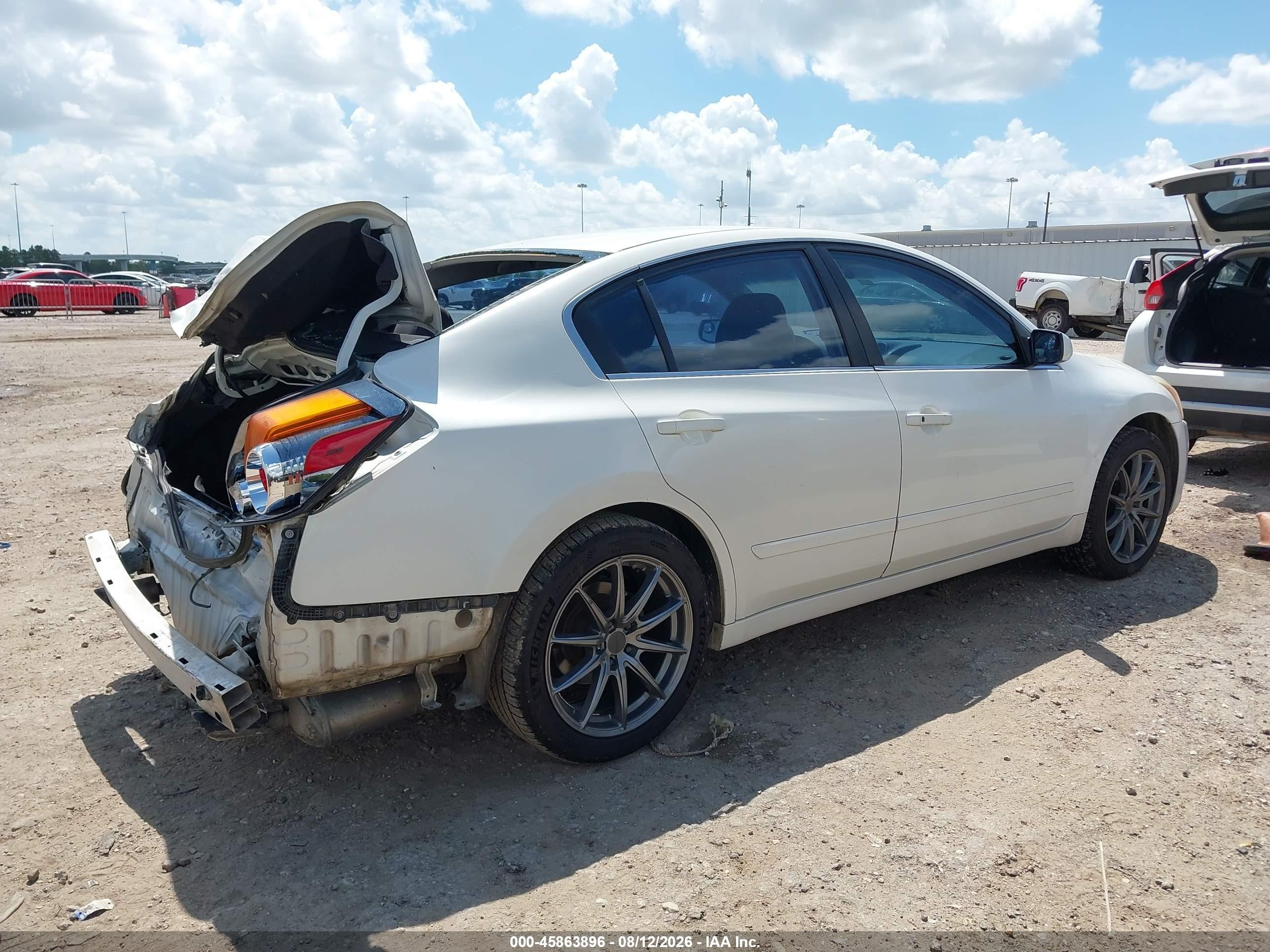 2011 Nissan Altima 2.5 S White vin: 1N4AL2AP4BN414803