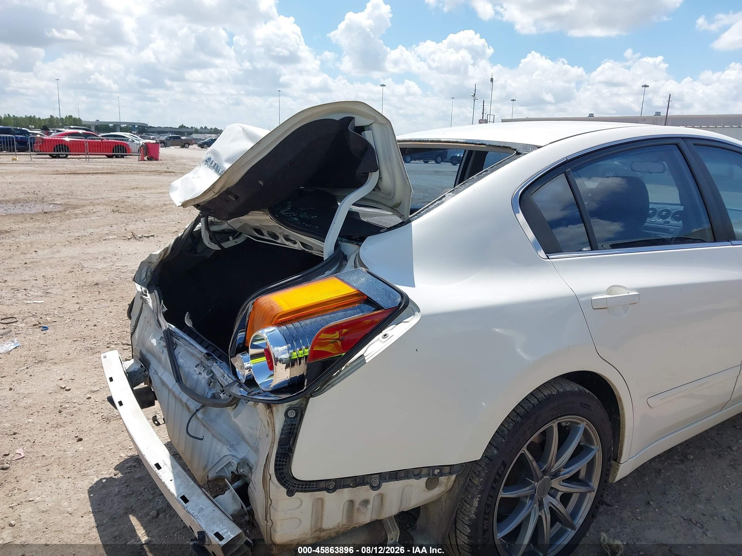 2011 Nissan Altima 2.5 S White vin: 1N4AL2AP4BN414803
