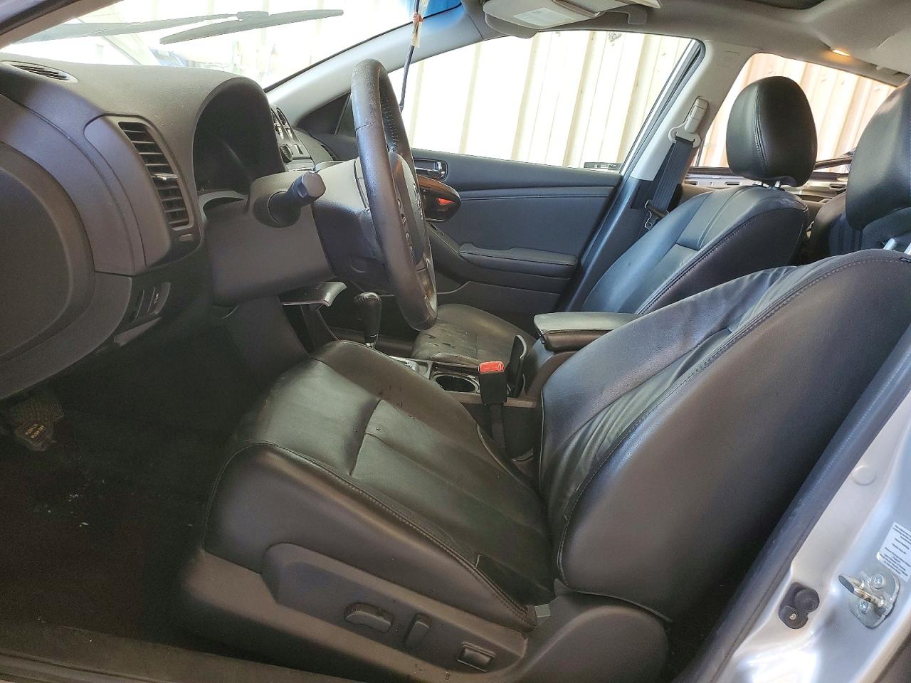 2011 Nissan Alitma Silver vin: 1N4AL2AP4BN425462