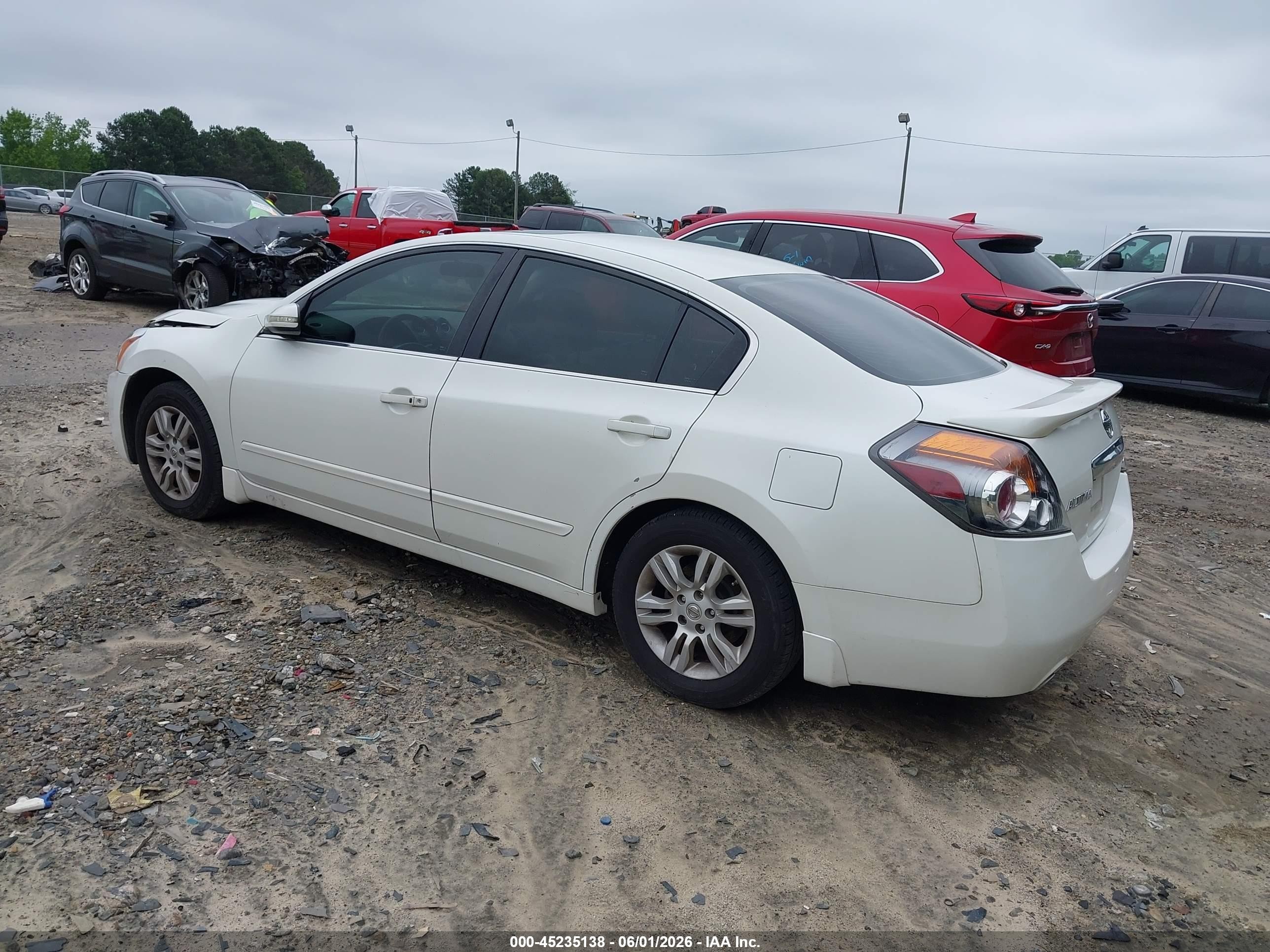 2011 Nissan Altima 2.5 S White vin: 1N4AL2AP4BN433240