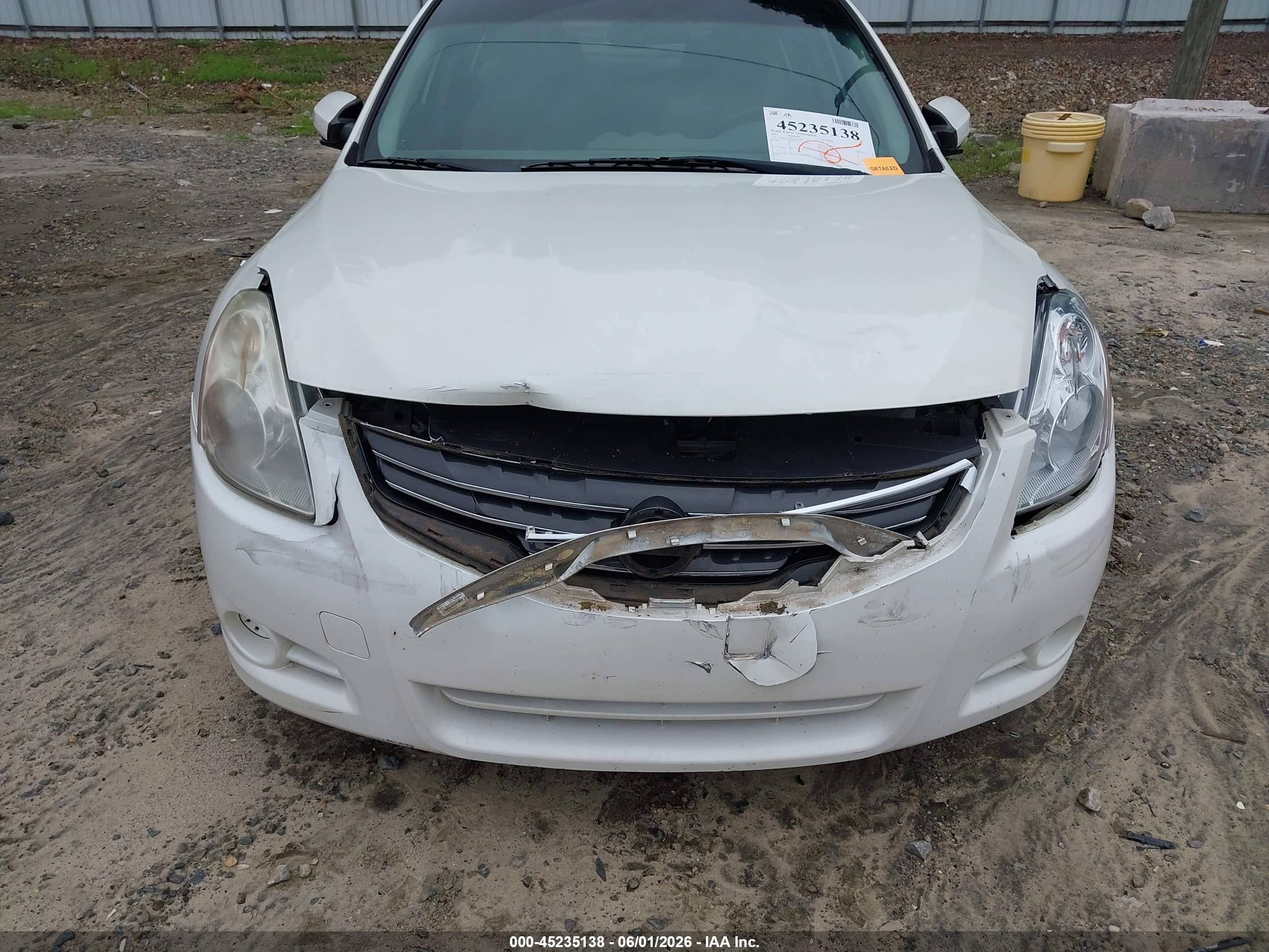 2011 Nissan Altima 2.5 S White vin: 1N4AL2AP4BN433240