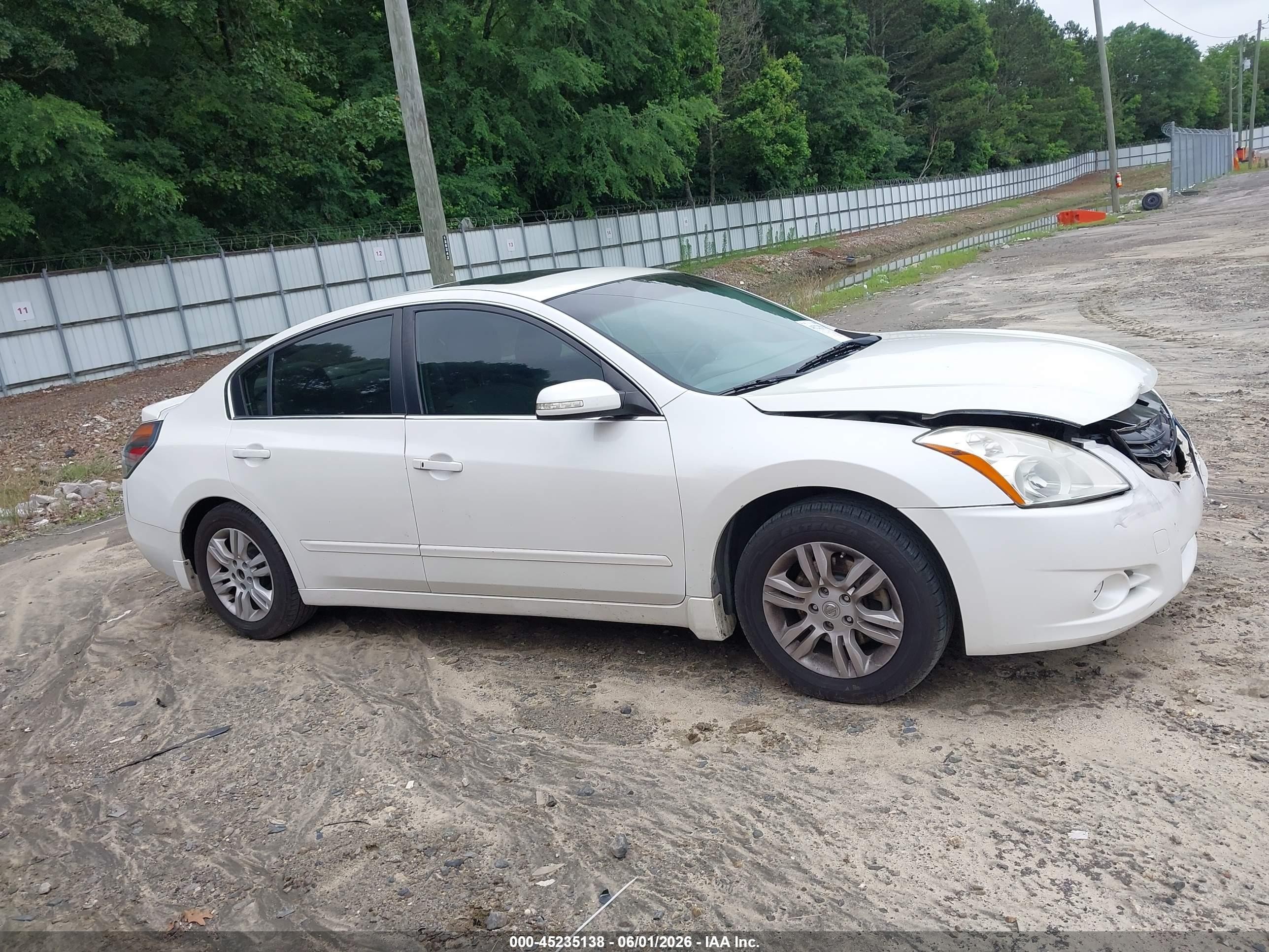 2011 Nissan Altima 2.5 S White vin: 1N4AL2AP4BN433240