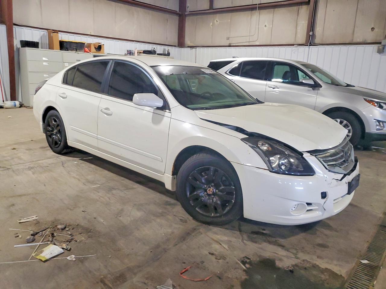 2011 Nissan Altima Base/s White vin: 1N4AL2AP4BN516487