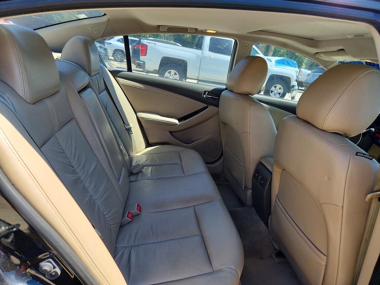 2012 Niss Altima Black vin: 1N4AL2AP4CC111078