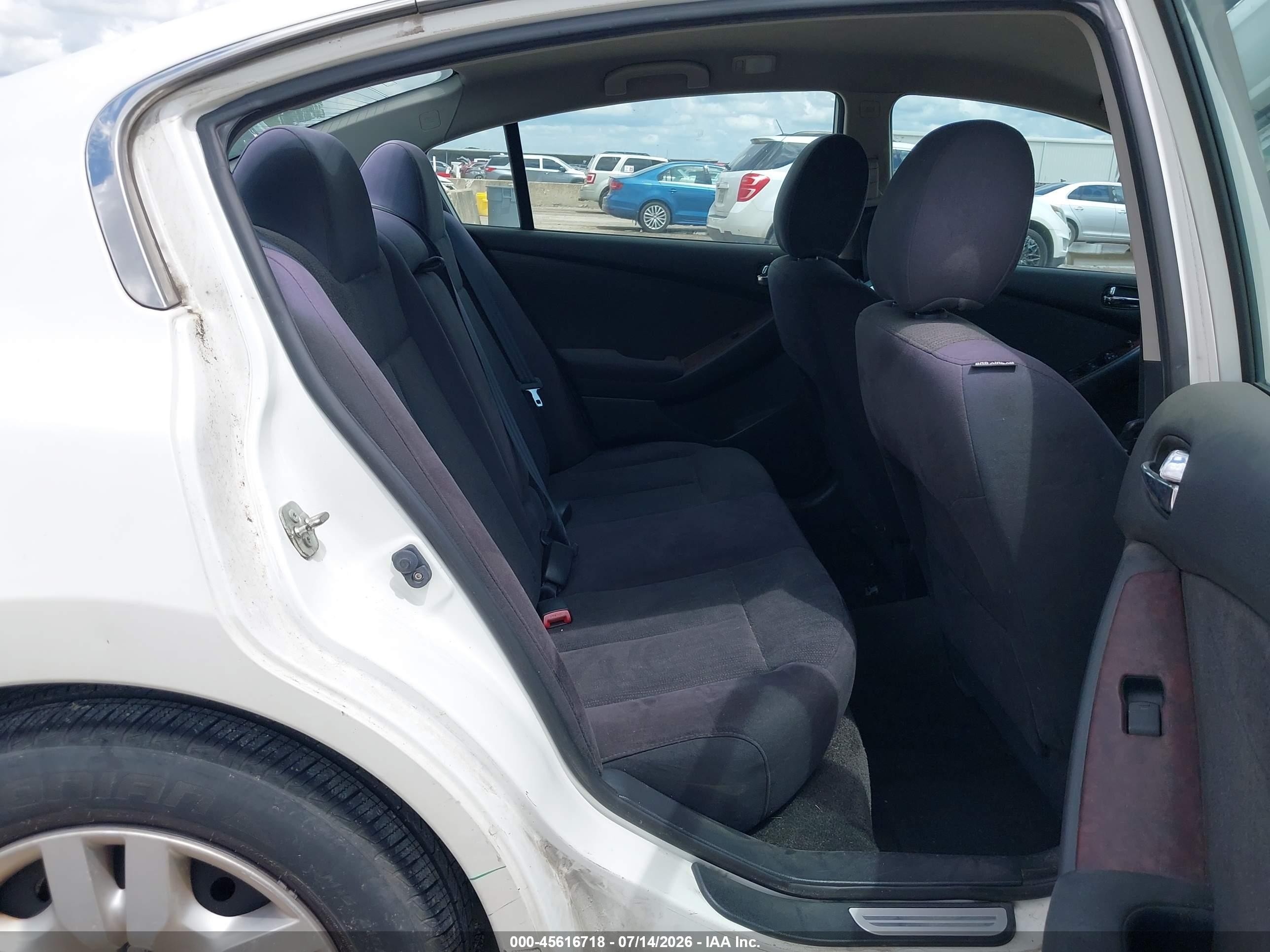 2012 Nissan Altima 2.5 S White vin: 1N4AL2AP4CC126079