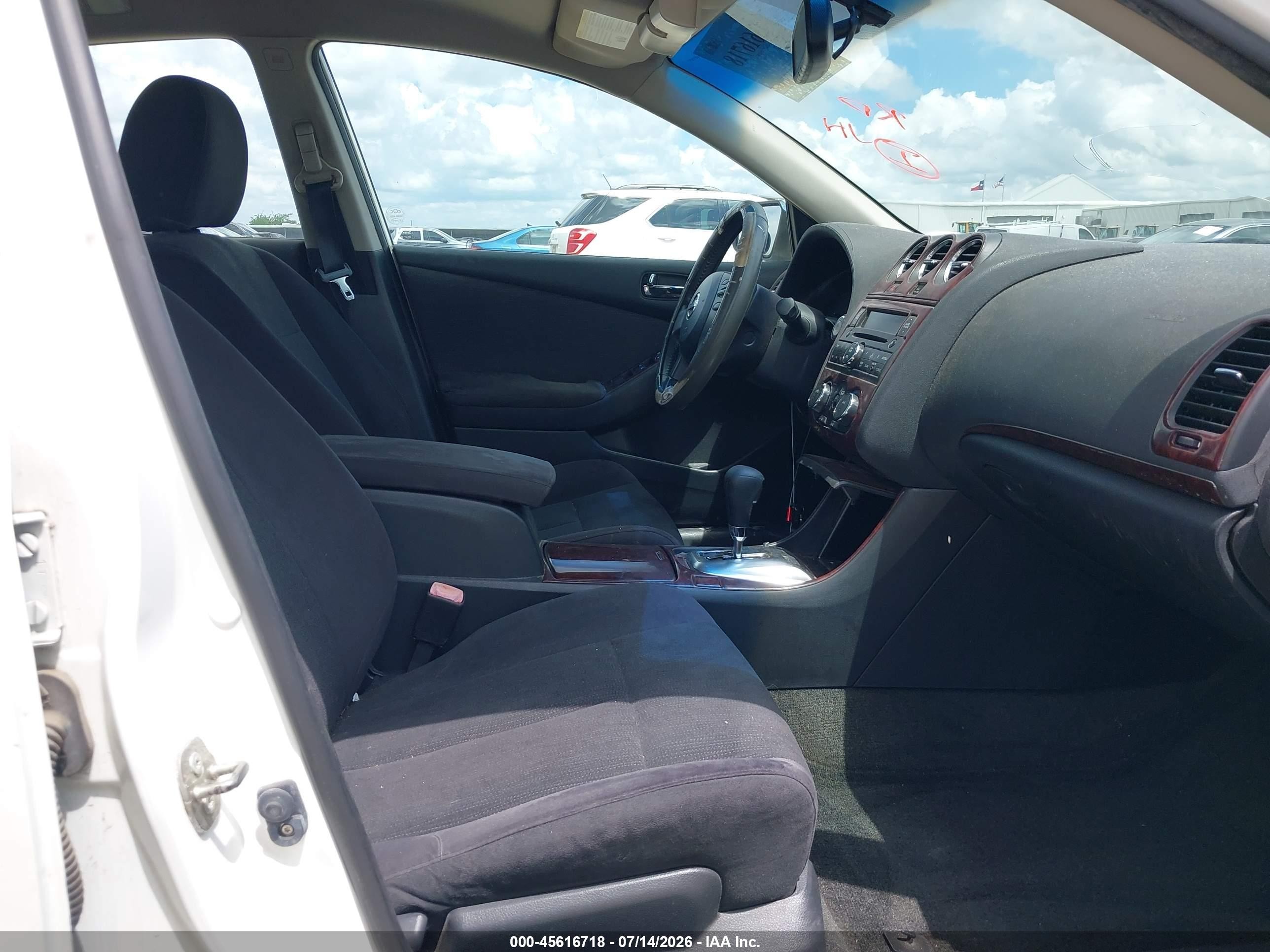 2012 Nissan Altima 2.5 S White vin: 1N4AL2AP4CC126079