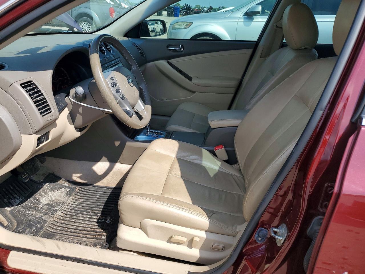 2012 Nissan Altima Burgundy vin: 1N4AL2AP4CC152746