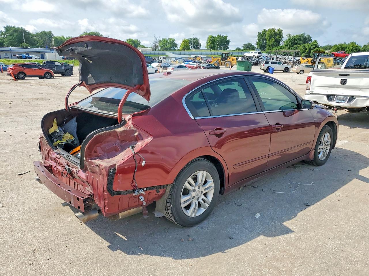 2012 Nissan Altima Burgundy vin: 1N4AL2AP4CC152746