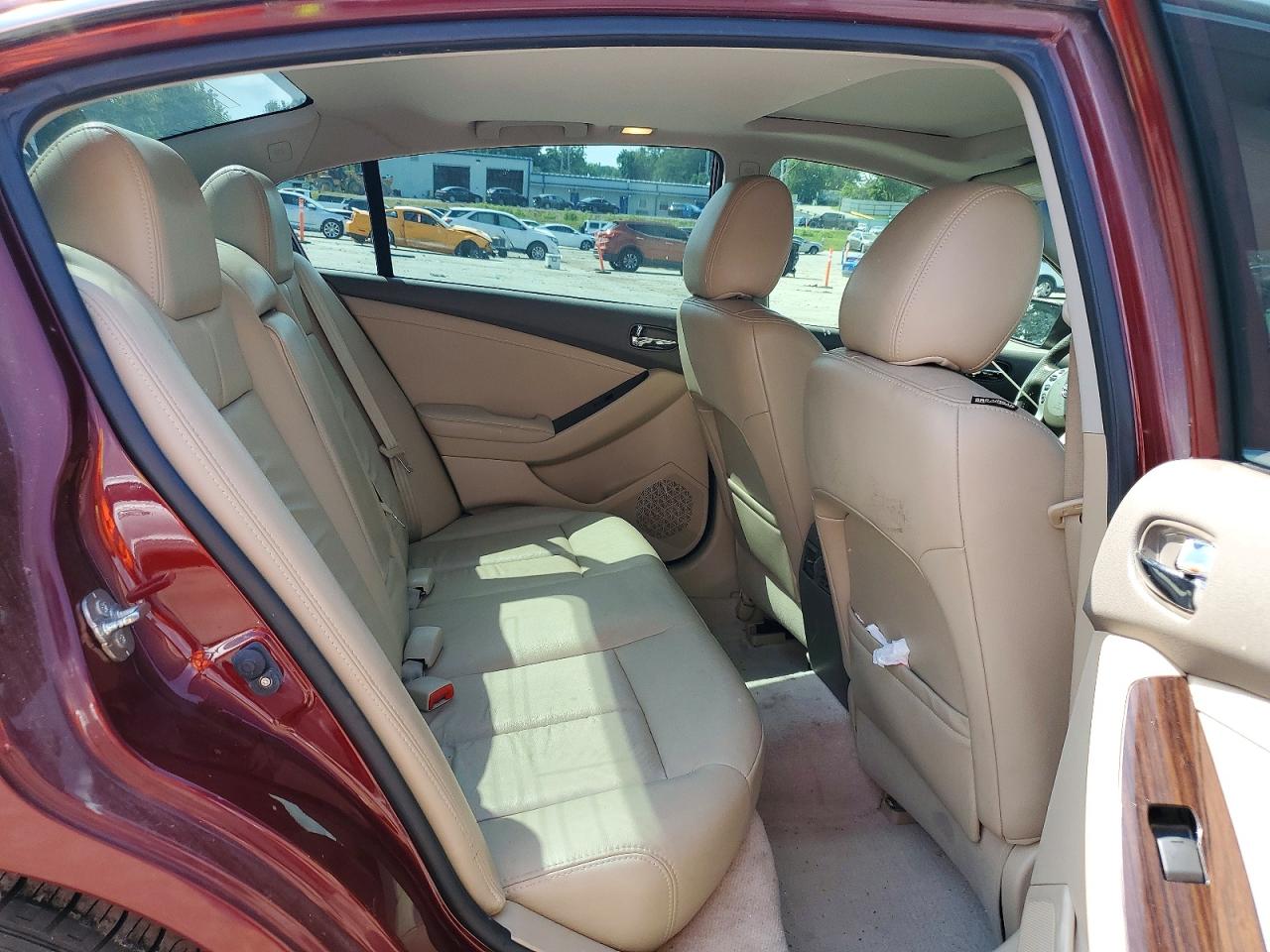 2012 Nissan Altima Burgundy vin: 1N4AL2AP4CC152746