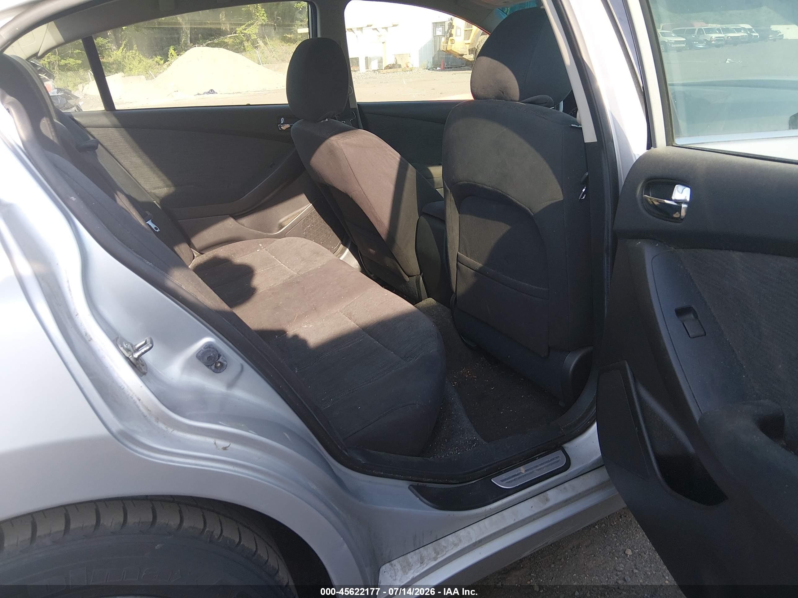2012 Nissan Altima 2.5 S Серебряный vin: 1N4AL2AP4CC171636