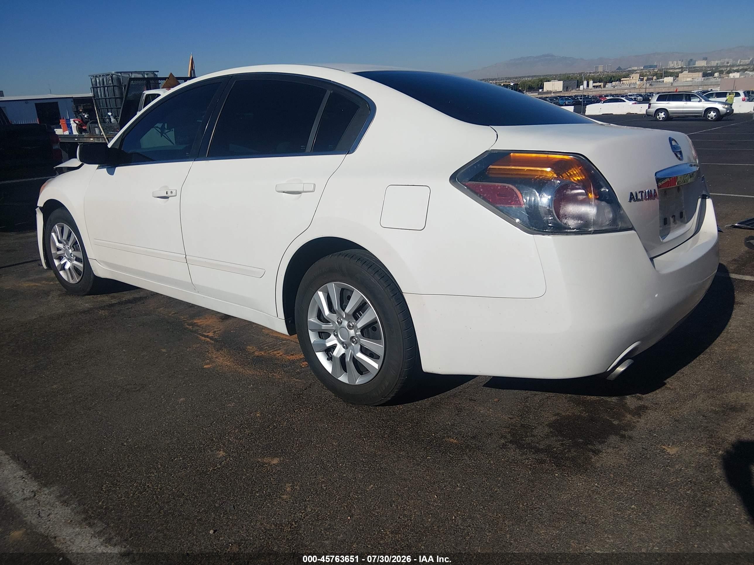 2012 Nissan Altima 2.5 S White vin: 1N4AL2AP4CC203890
