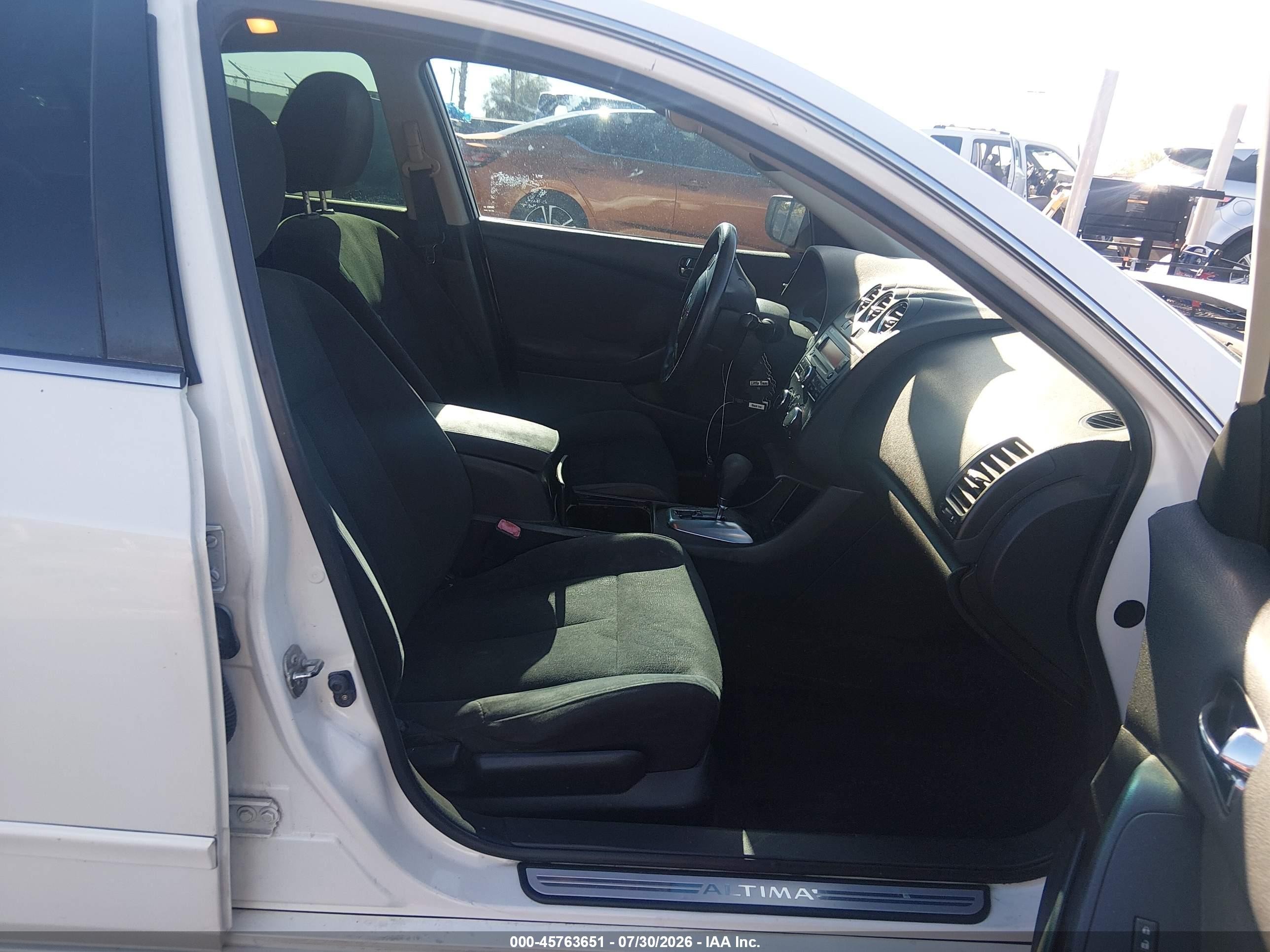 2012 Nissan Altima 2.5 S White vin: 1N4AL2AP4CC203890