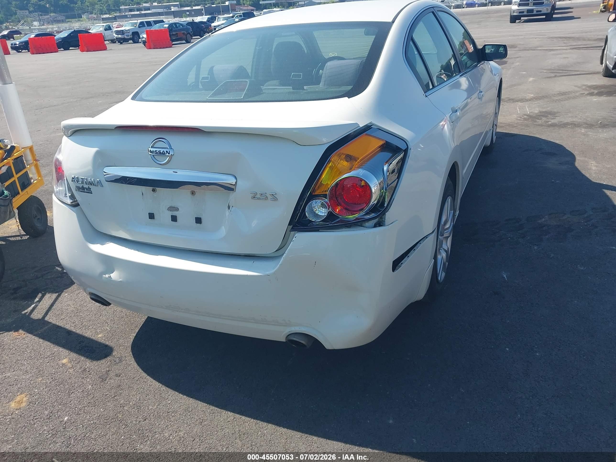 2012 Nissan Altima 2.5 S White vin: 1N4AL2AP4CC248392