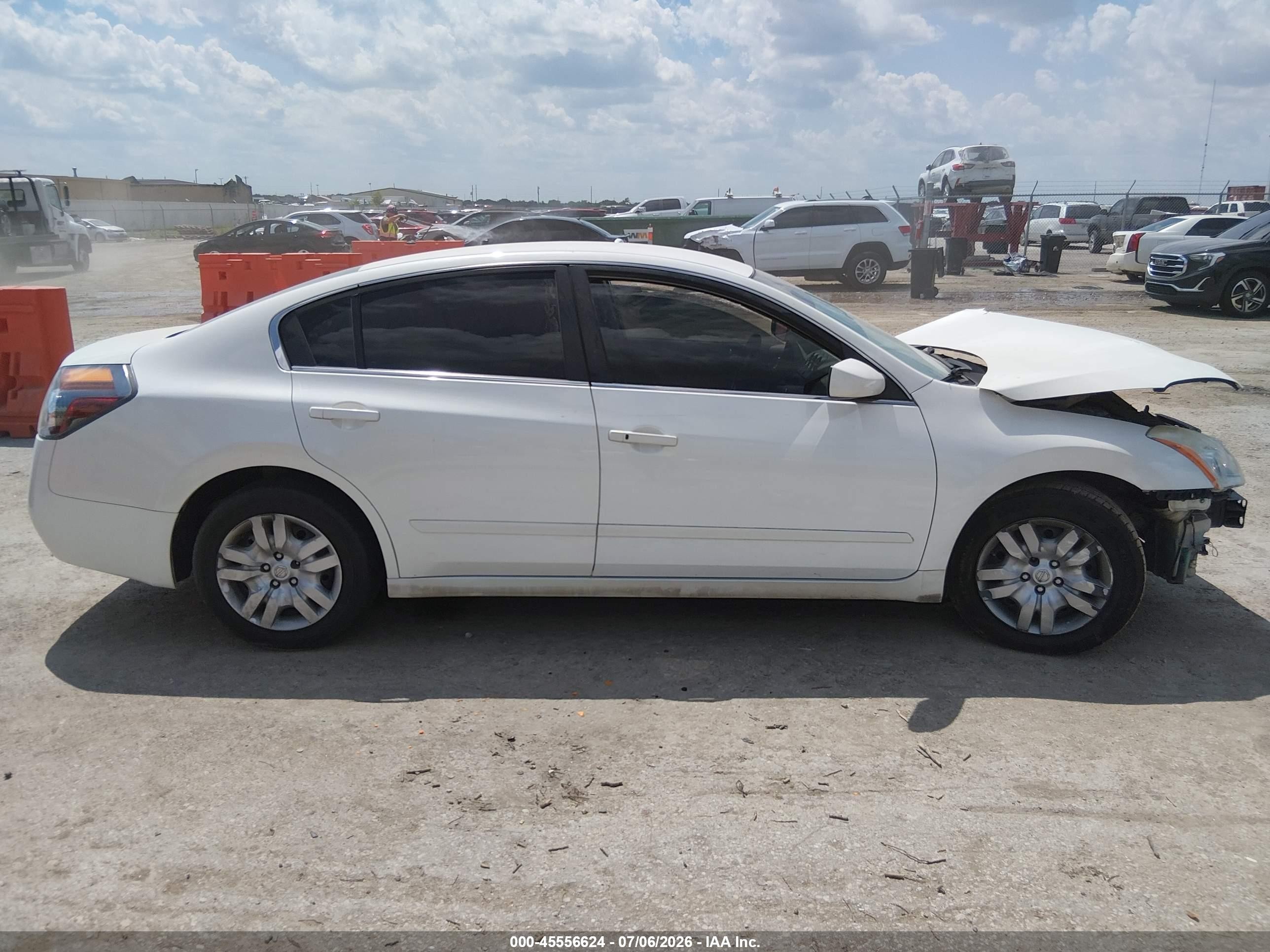 2012 Nissan Altima 2.5 Белый vin: 1N4AL2AP4CC254760