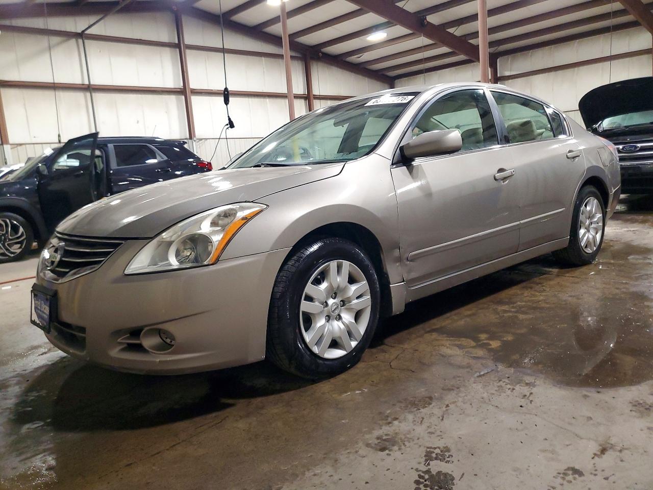 2012 Nissan Altima 2.5 Желто-коричневый vin: 1N4AL2AP4CN401115