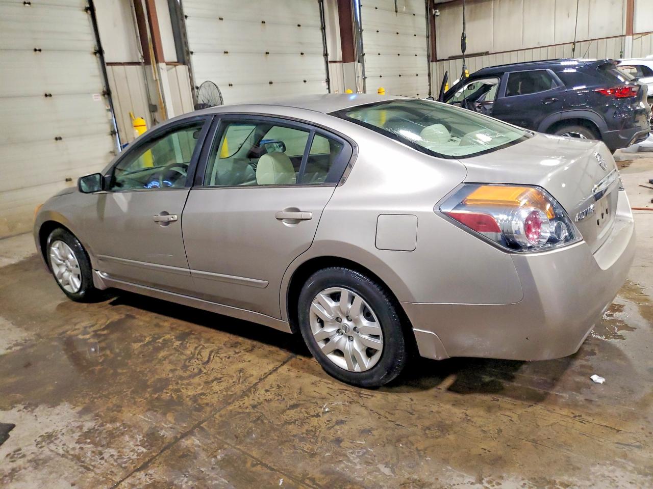 2012 Nissan Altima 2.5 Tan vin: 1N4AL2AP4CN401115