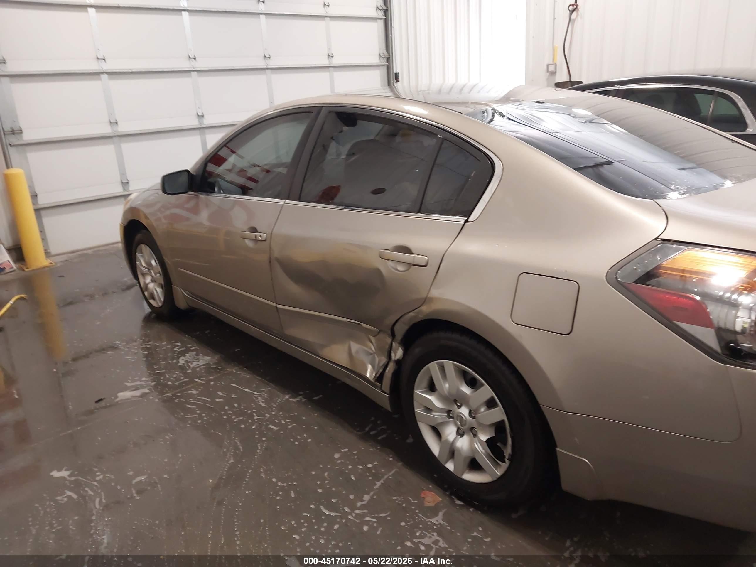 2012 Nissan Altima 2.5 S Gold vin: 1N4AL2AP4CN430744