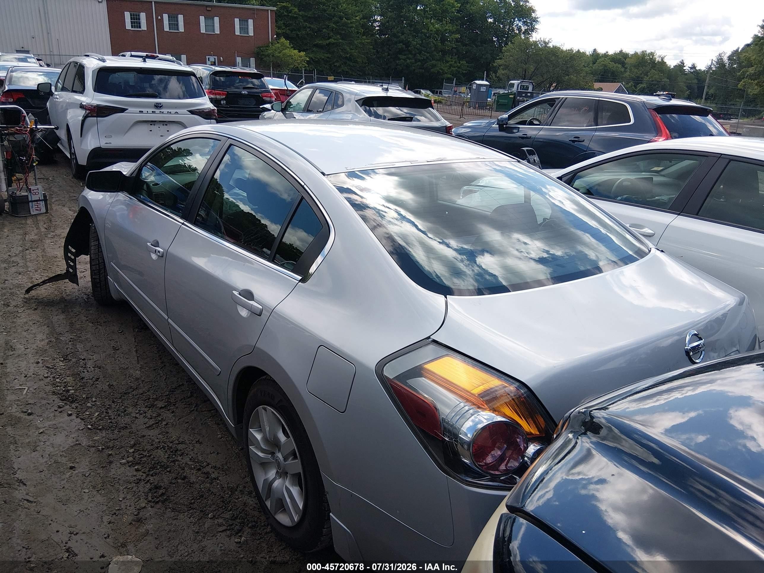 2012 Nissan Altima 2.5 S Серебряный vin: 1N4AL2AP4CN457913