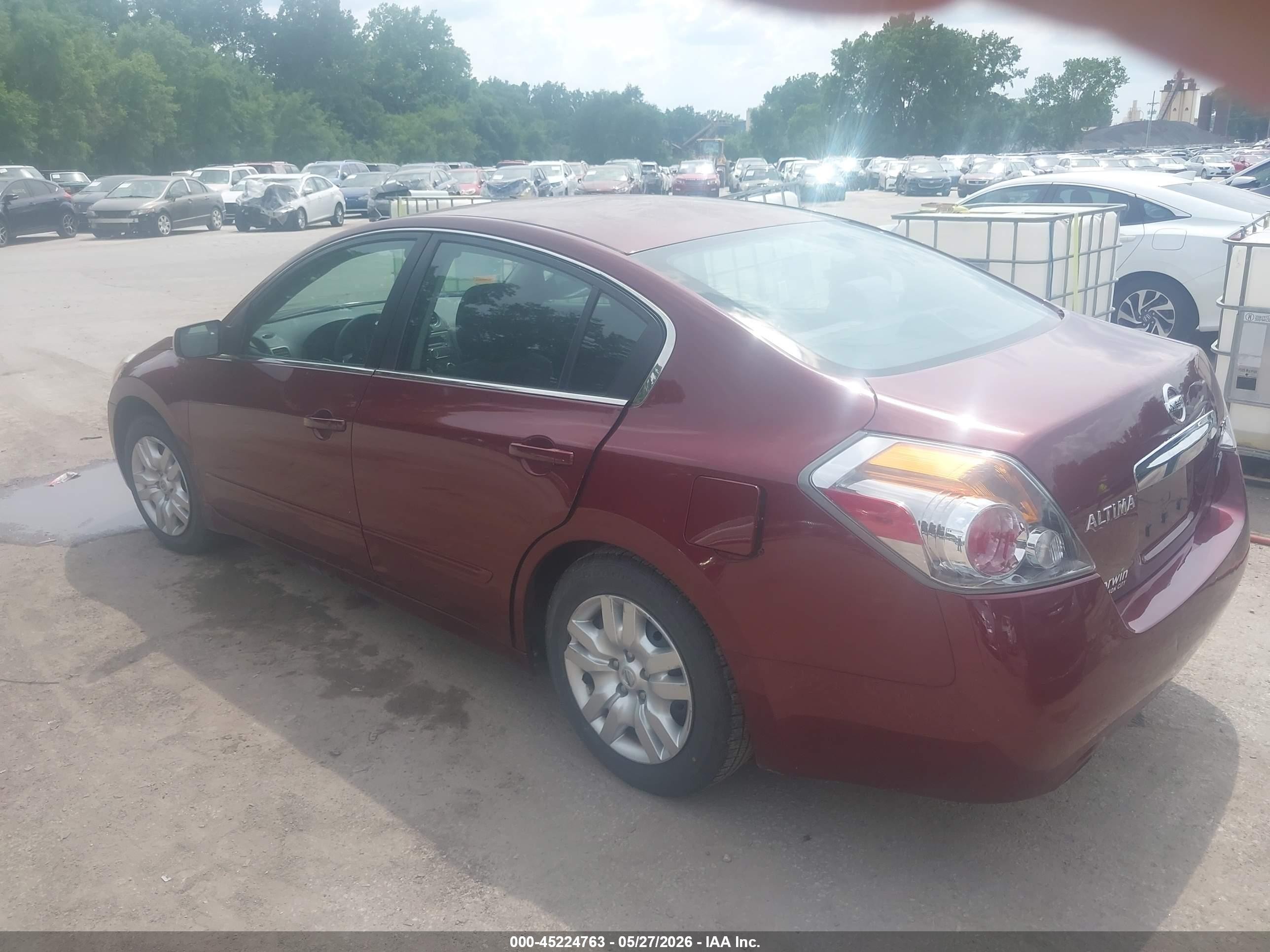 2012 Nissan Altima 2.5 S Burgundy vin: 1N4AL2AP4CN470175