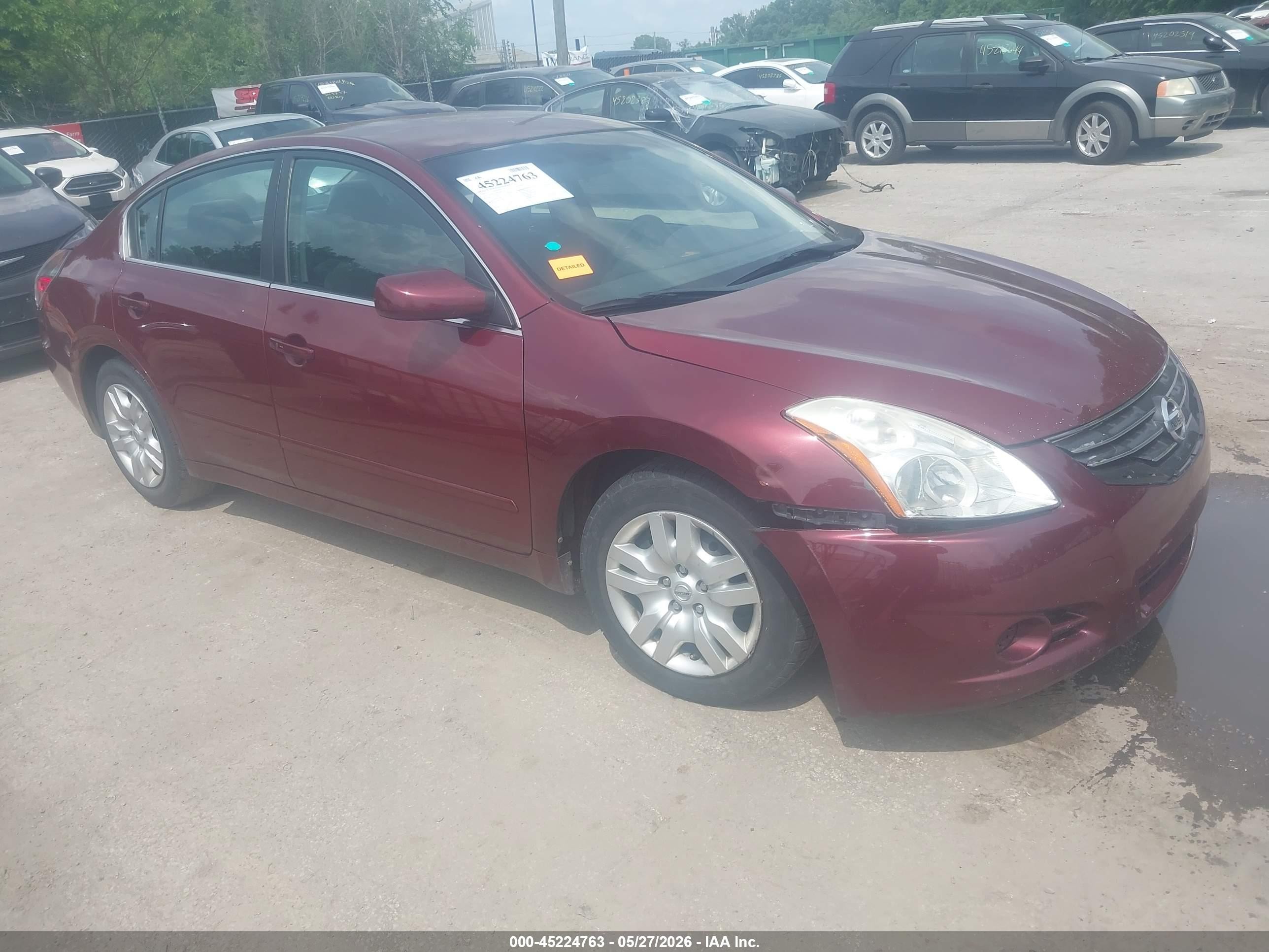 2012 Nissan Altima 2.5 S Burgundy vin: 1N4AL2AP4CN470175