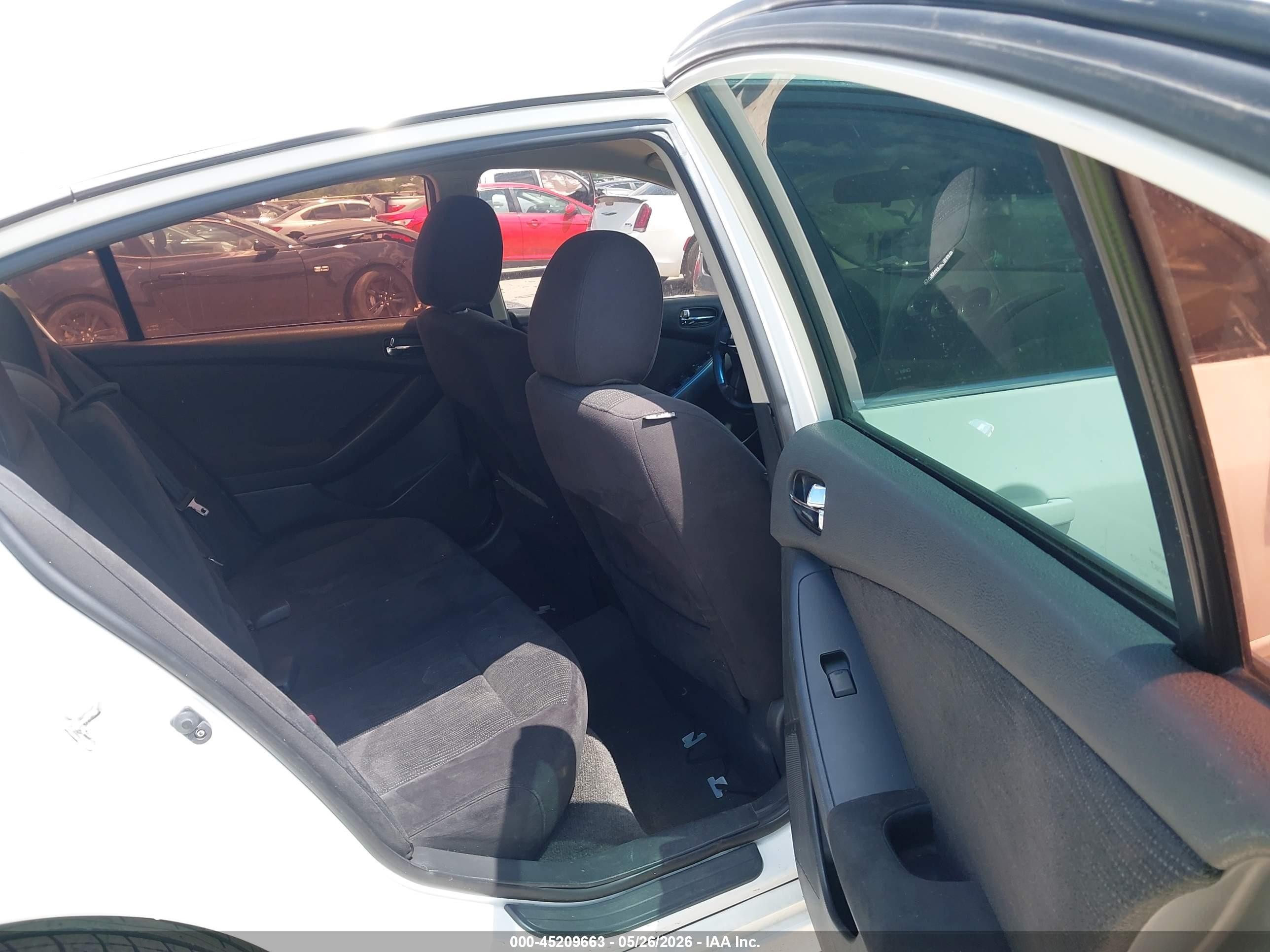 2012 Nissan Altima 2.5 S White vin: 1N4AL2AP4CN484383