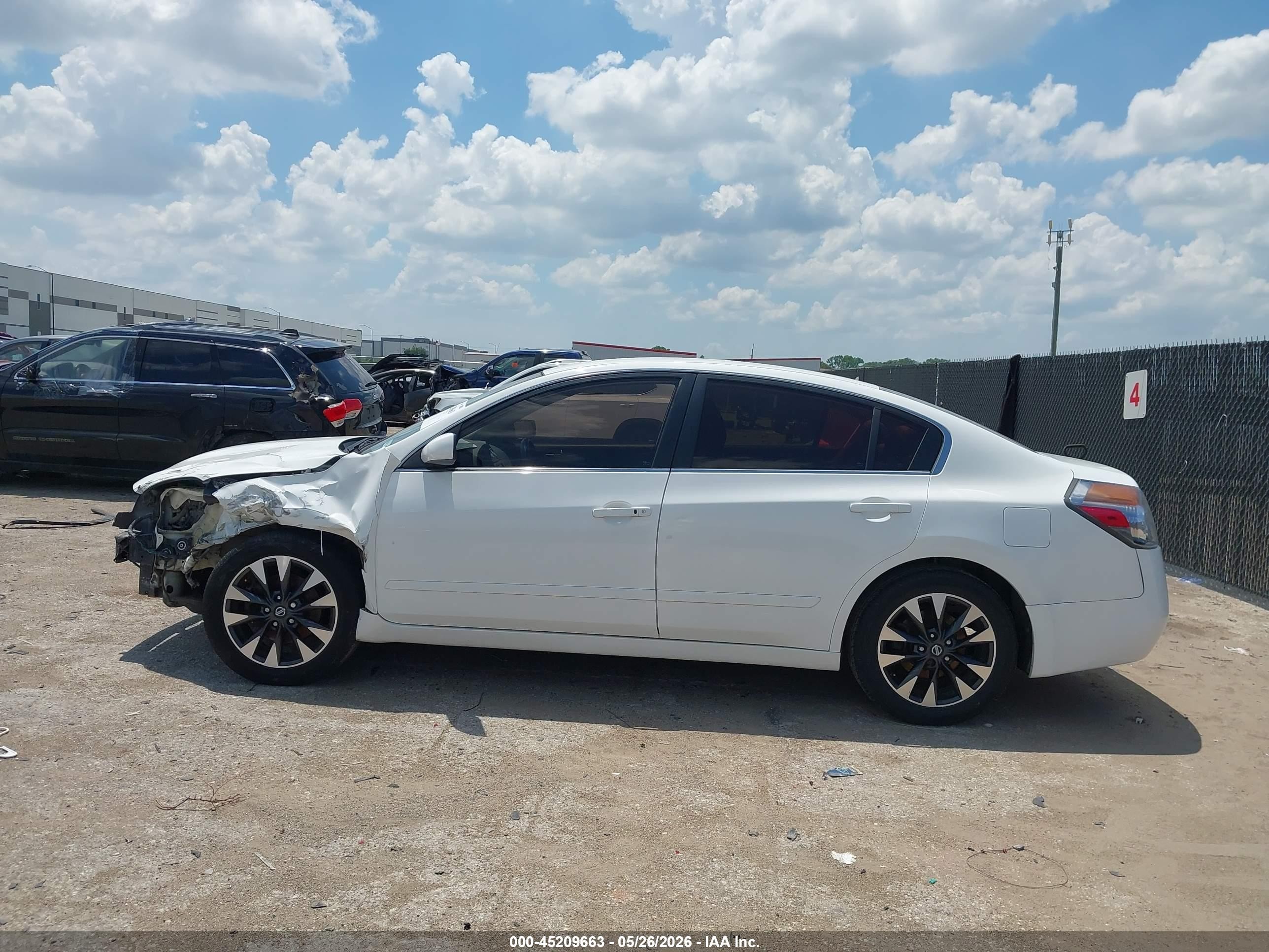 2012 Nissan Altima 2.5 S White vin: 1N4AL2AP4CN484383