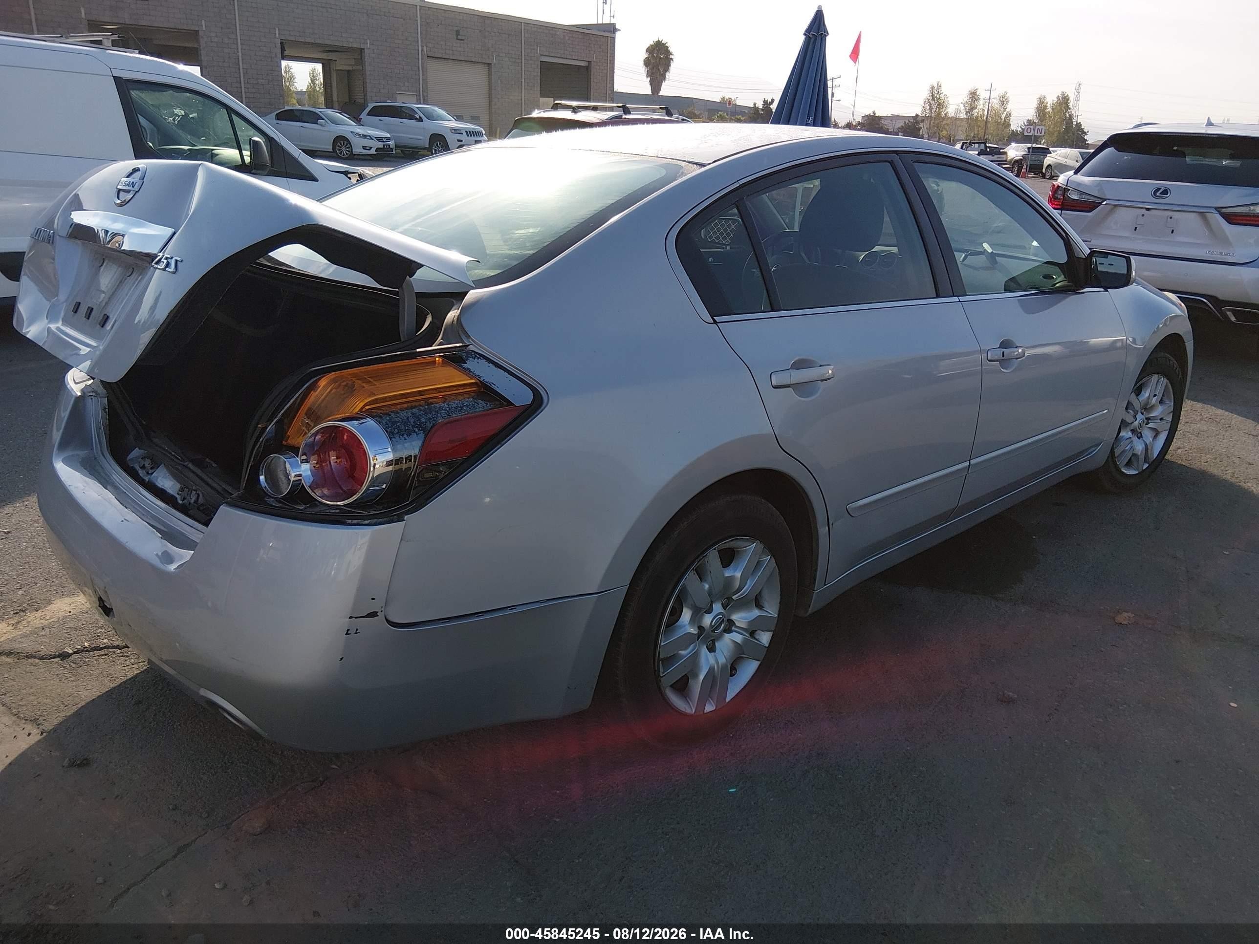 2012 Nissan Altima 2.5 S Silver vin: 1N4AL2AP4CN518712