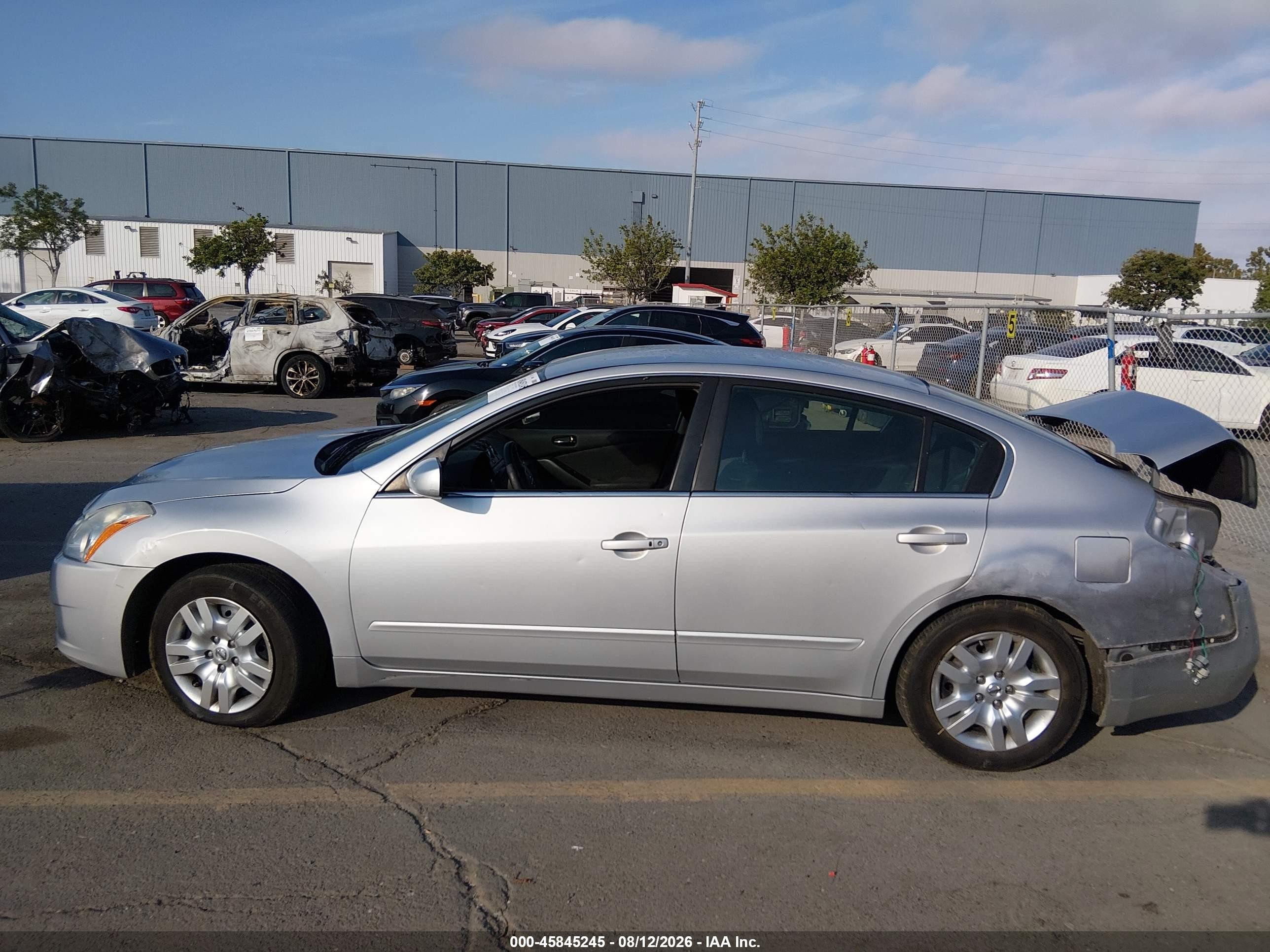 2012 Nissan Altima 2.5 S Silver vin: 1N4AL2AP4CN518712
