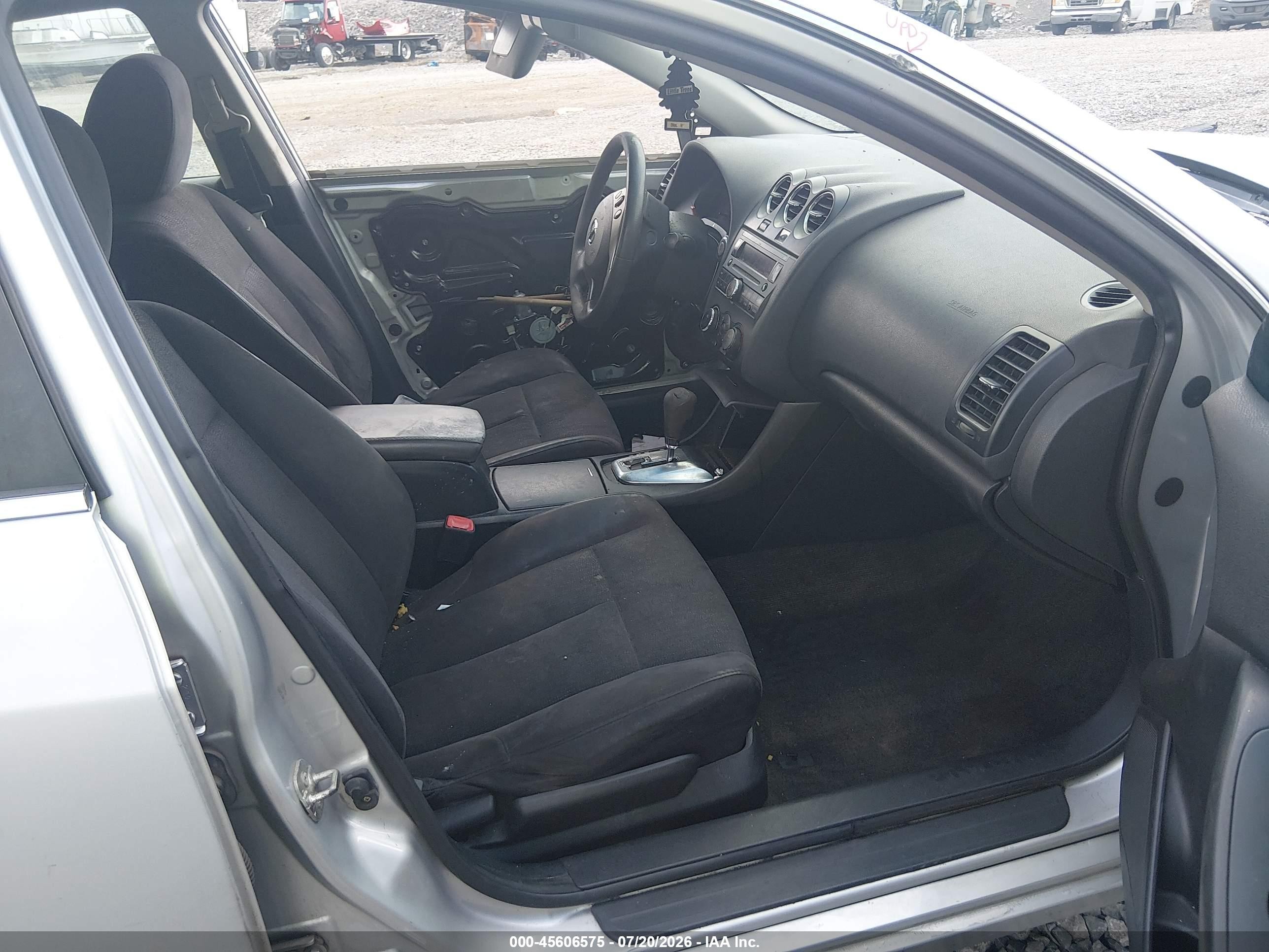 2012 Nissan Altima 2.5 S Silver vin: 1N4AL2AP4CN526468