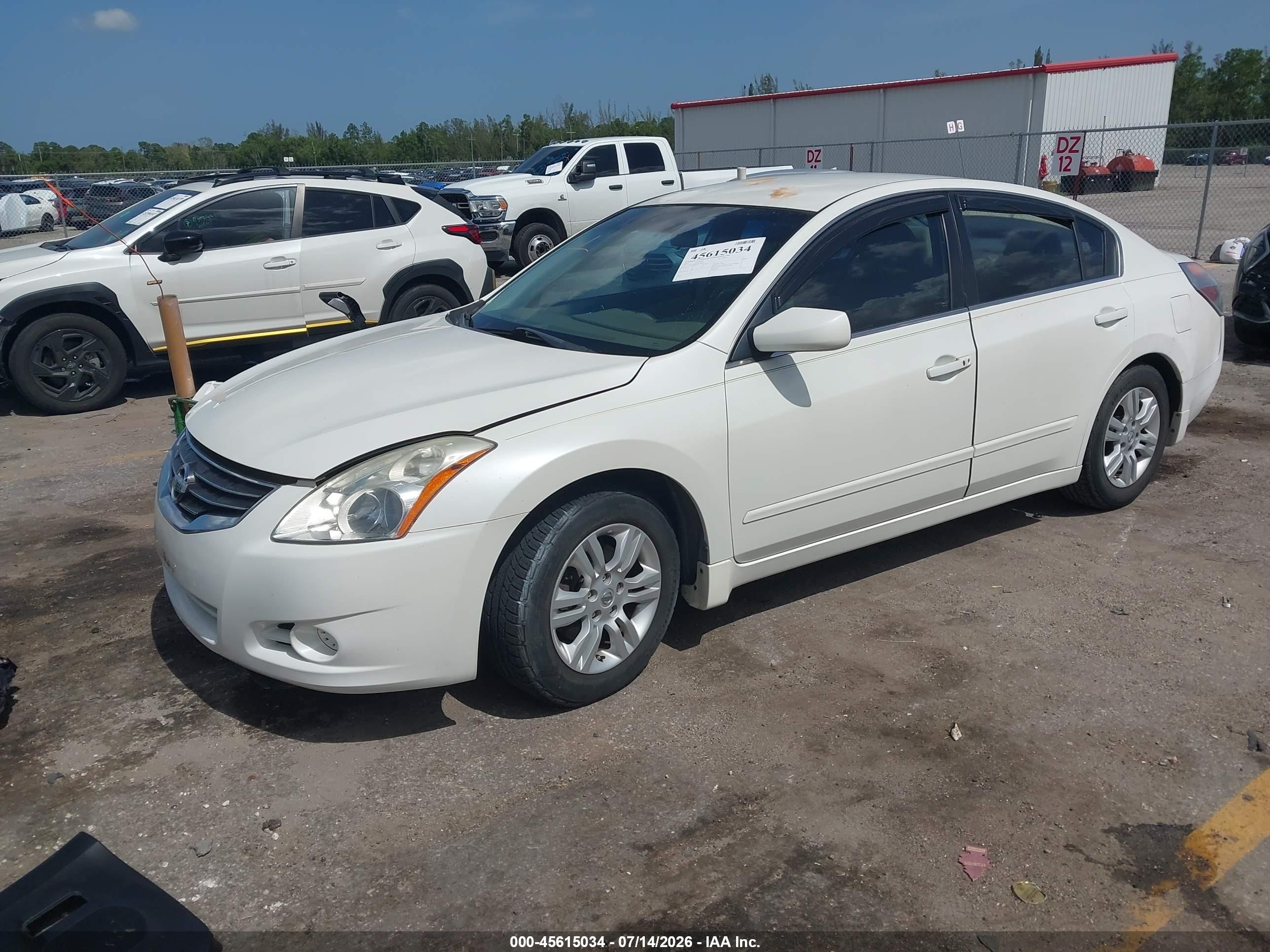 2012 Nissan Altima 2.5 S White vin: 1N4AL2AP4CN547434