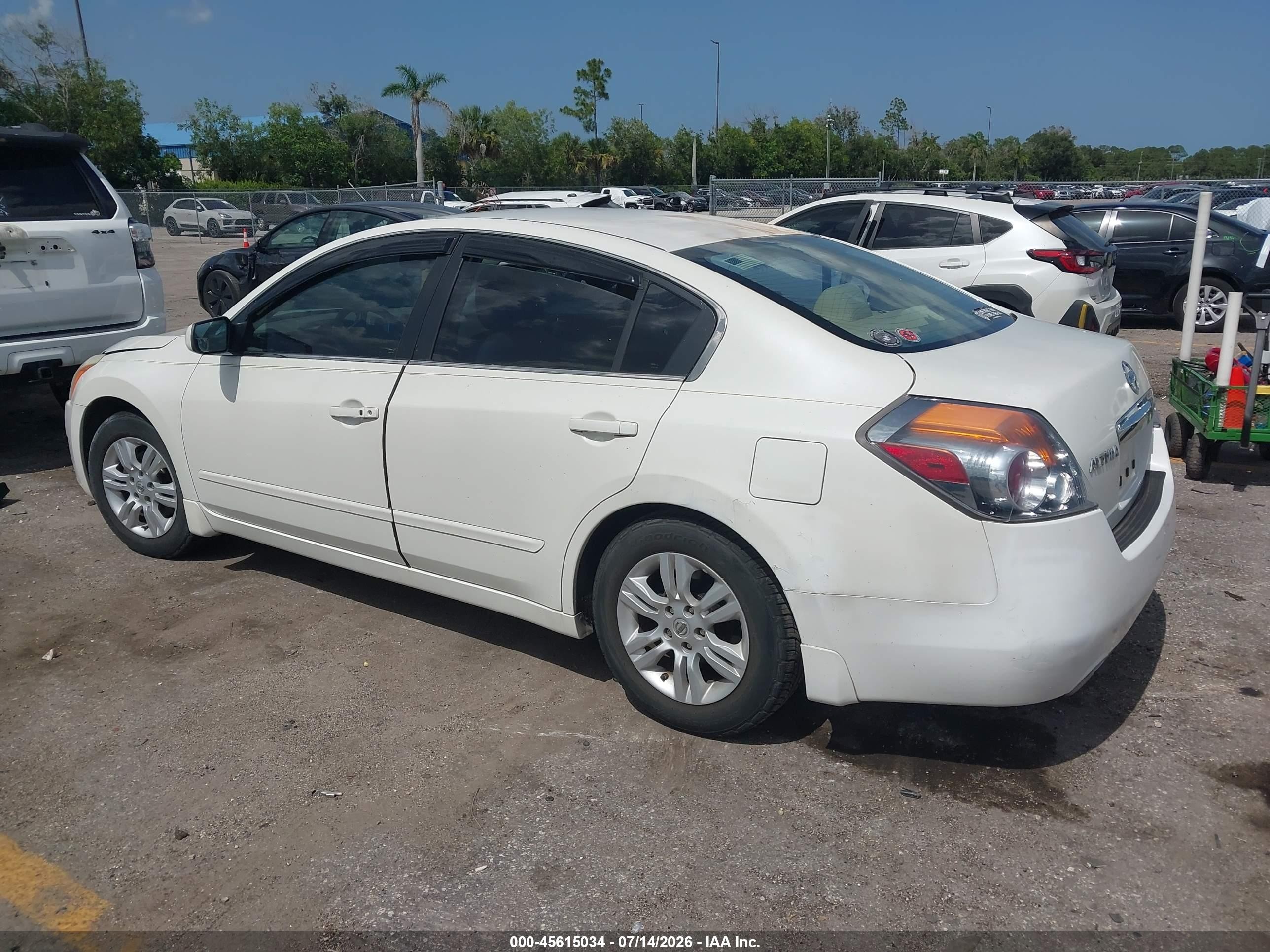 2012 Nissan Altima 2.5 S White vin: 1N4AL2AP4CN547434