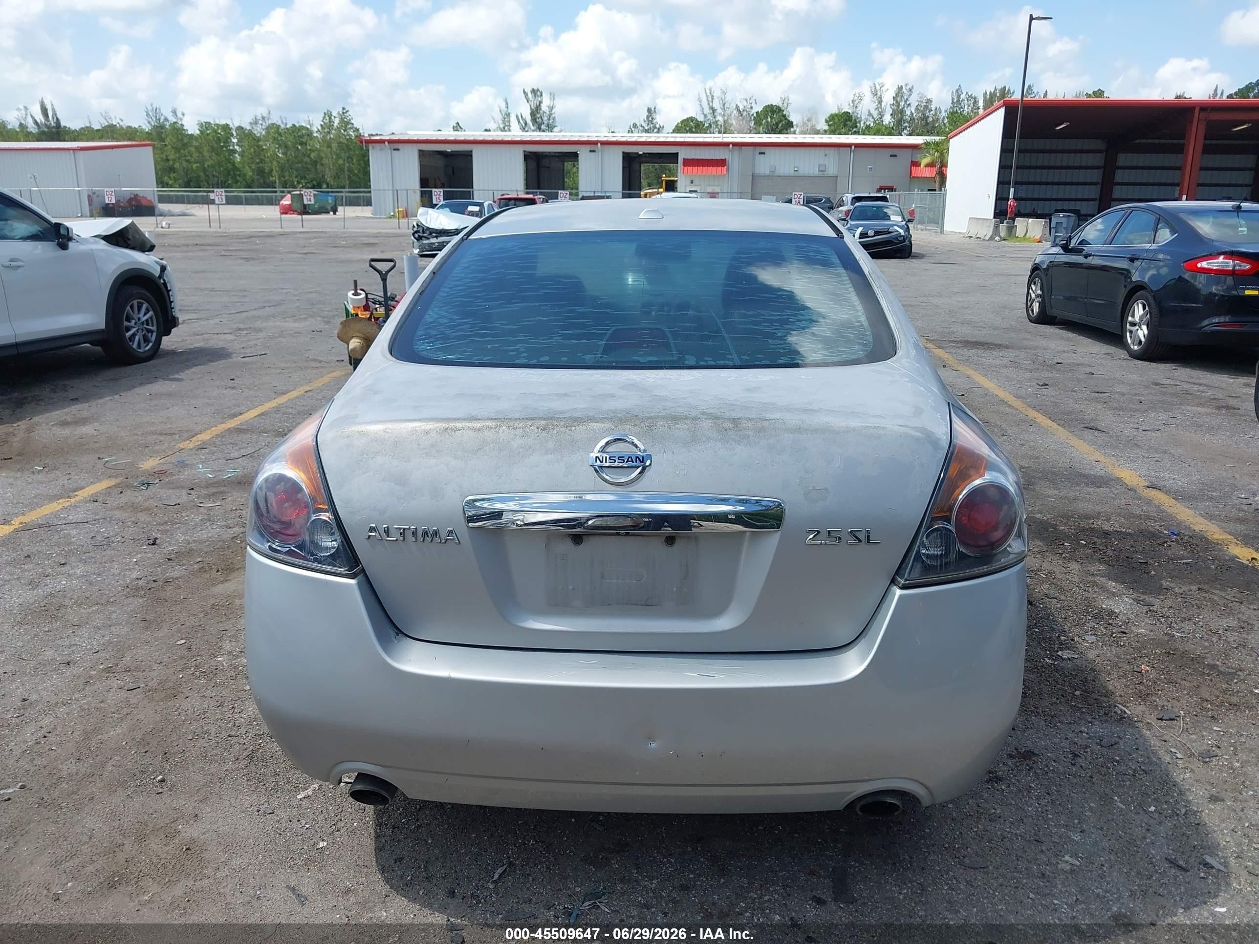 2010 Nissan Altima 2.5 S Silver vin: 1N4AL2AP5AC136746