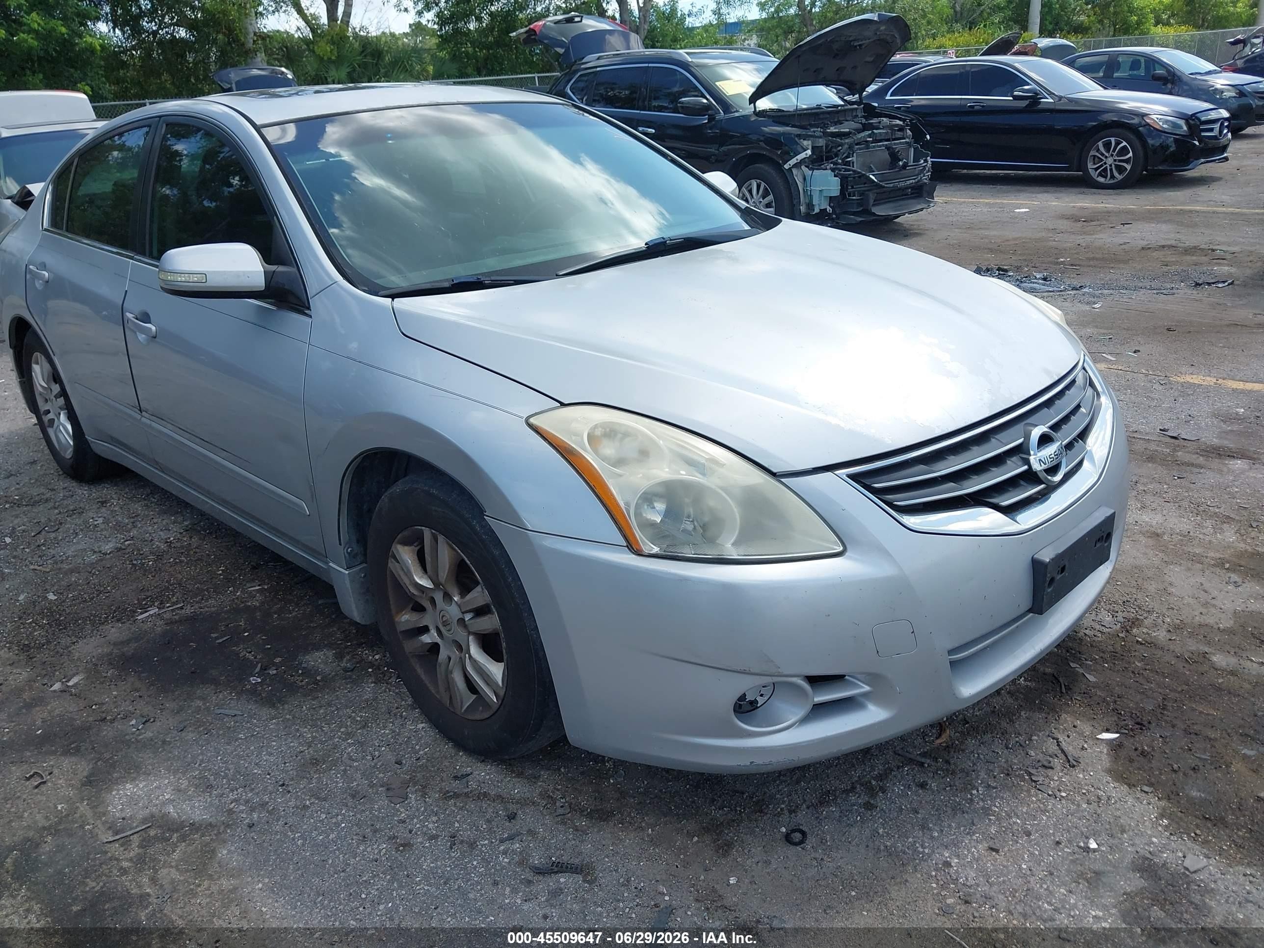 2010 Nissan Altima 2.5 S Silver vin: 1N4AL2AP5AC136746