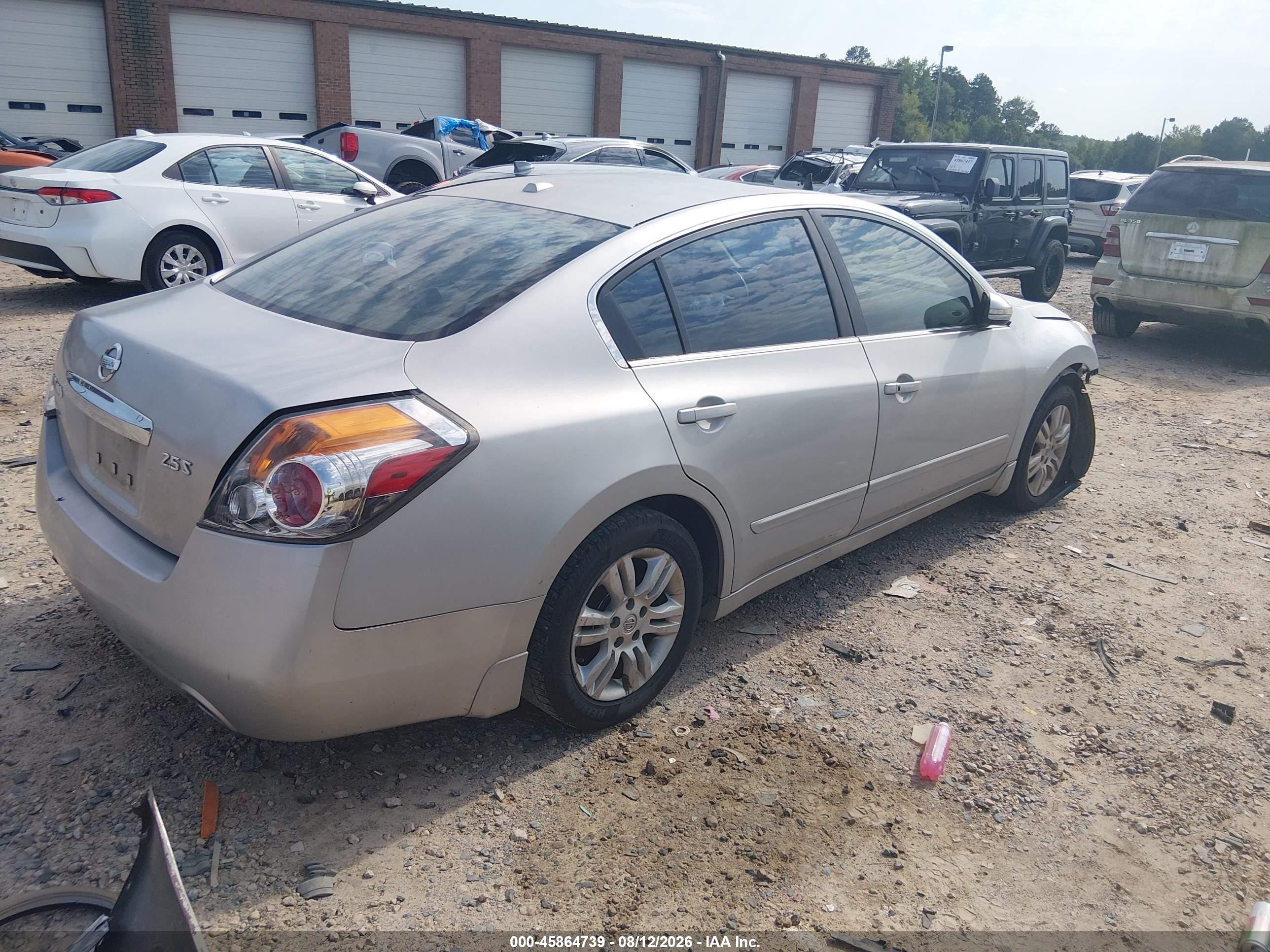 2010 Nissan Altima 2.5 S Silver vin: 1N4AL2AP5AC150369