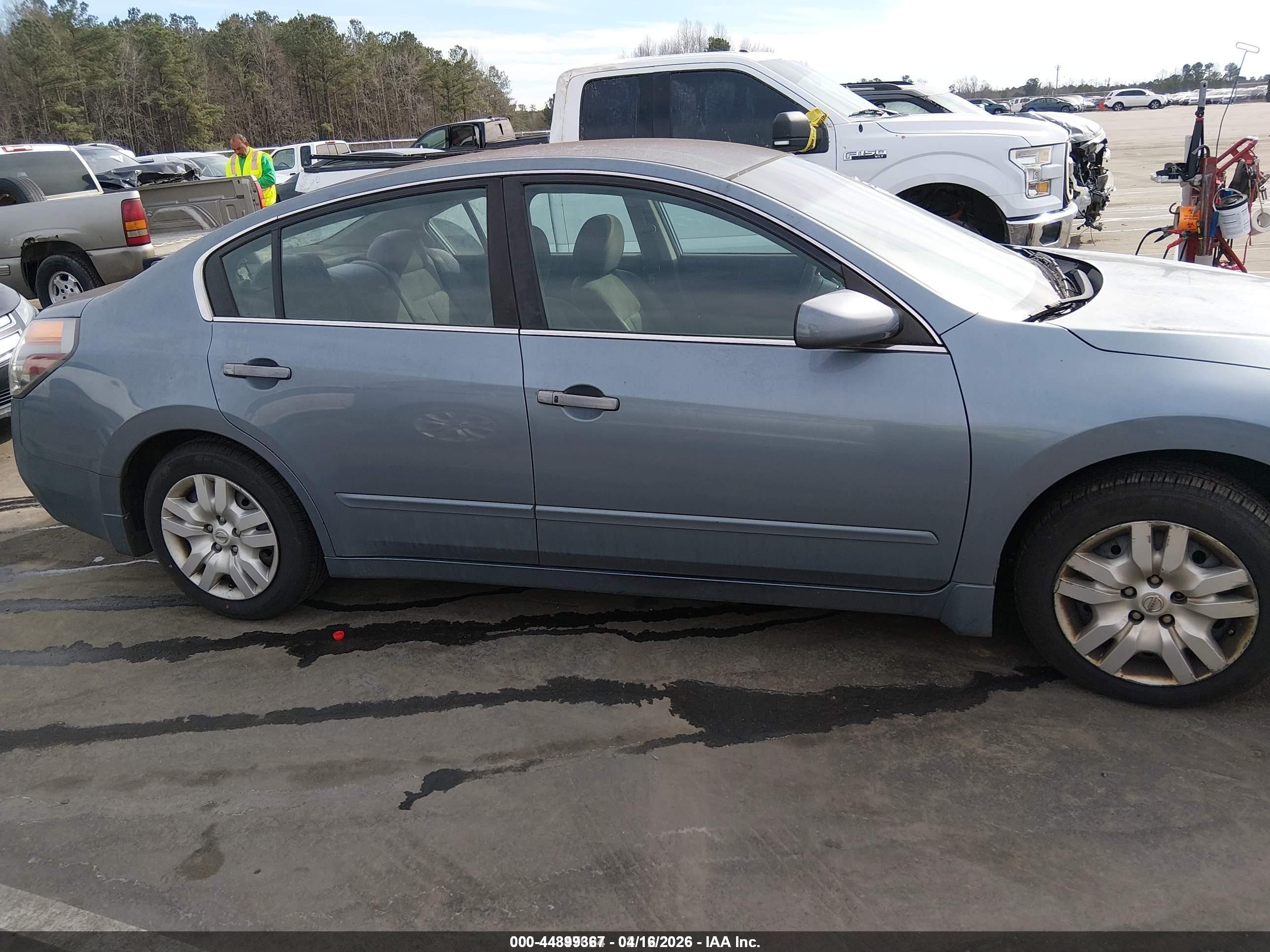2010 Nissan Altima 2.5 S Light Blue vin: 1N4AL2AP5AC151814