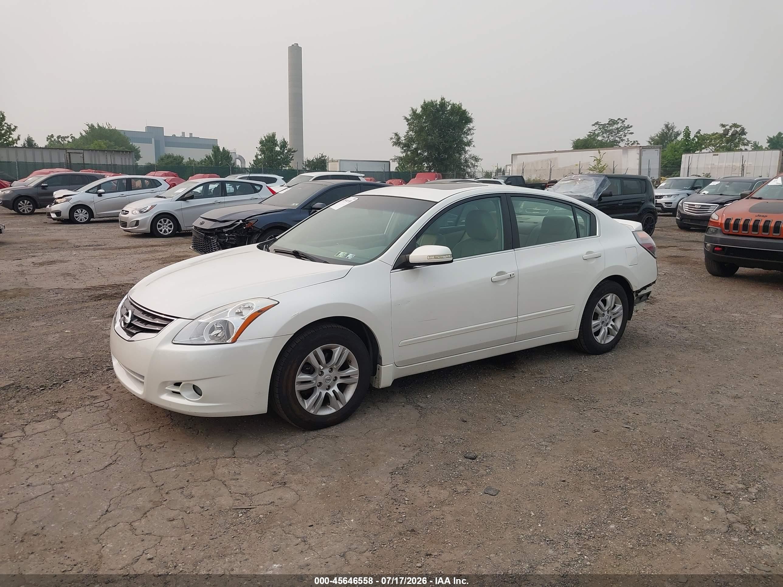 2010 Nissan Altima 2.5 S White vin: 1N4AL2AP5AC175207