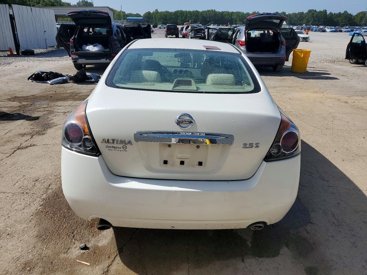 2010 Nissan Altima 2.5 White vin: 1N4AL2AP5AC193724