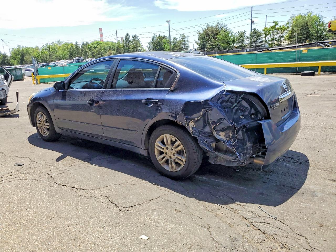 2010 Nissan Altima 4d 2wd Blue vin: 1N4AL2AP5AN409821