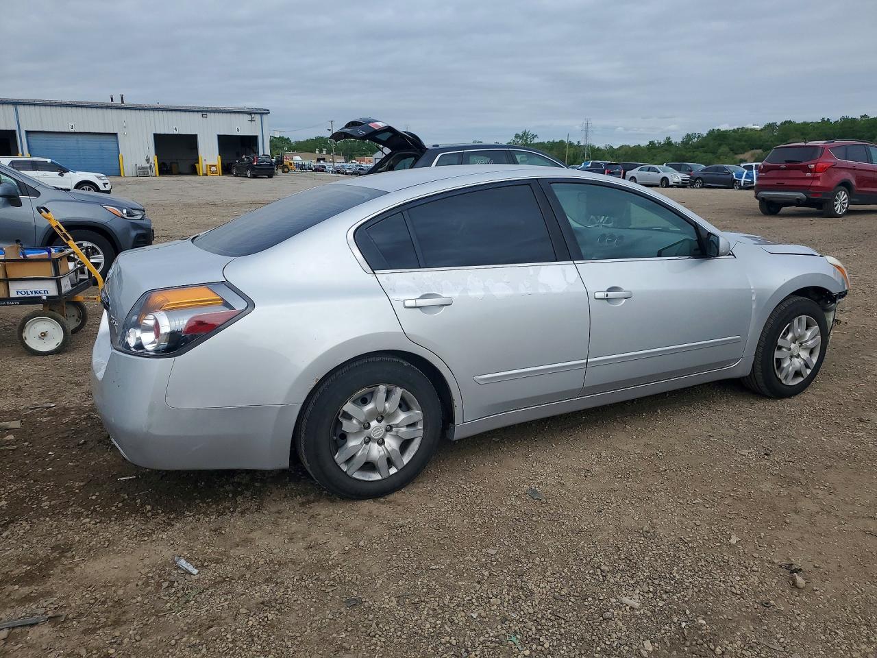 2010 Nissan Altima 2.5 Серебряный vin: 1N4AL2AP5AN415120